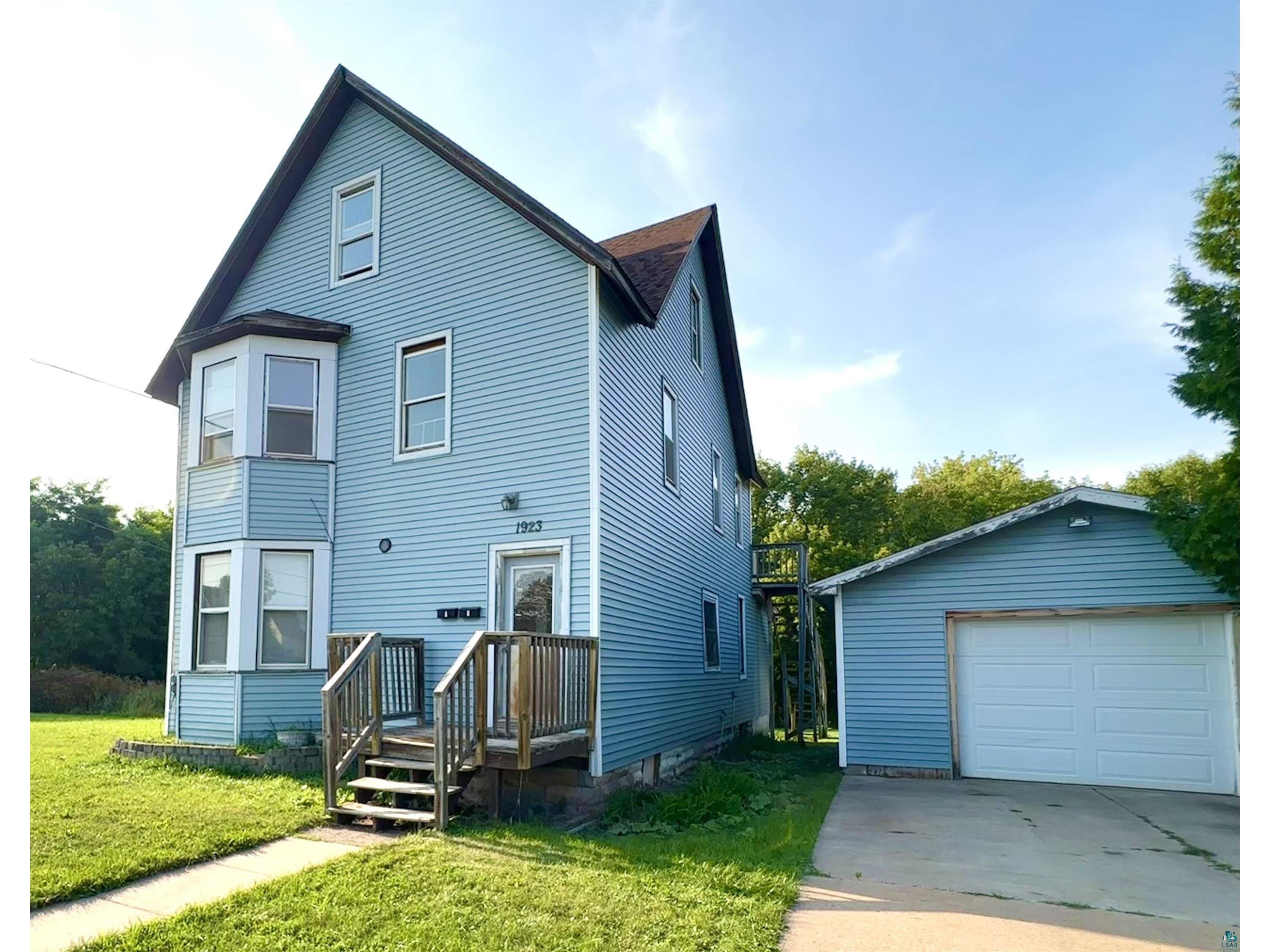 1923 W 6th St Ashland WI 54806 6116088 image1