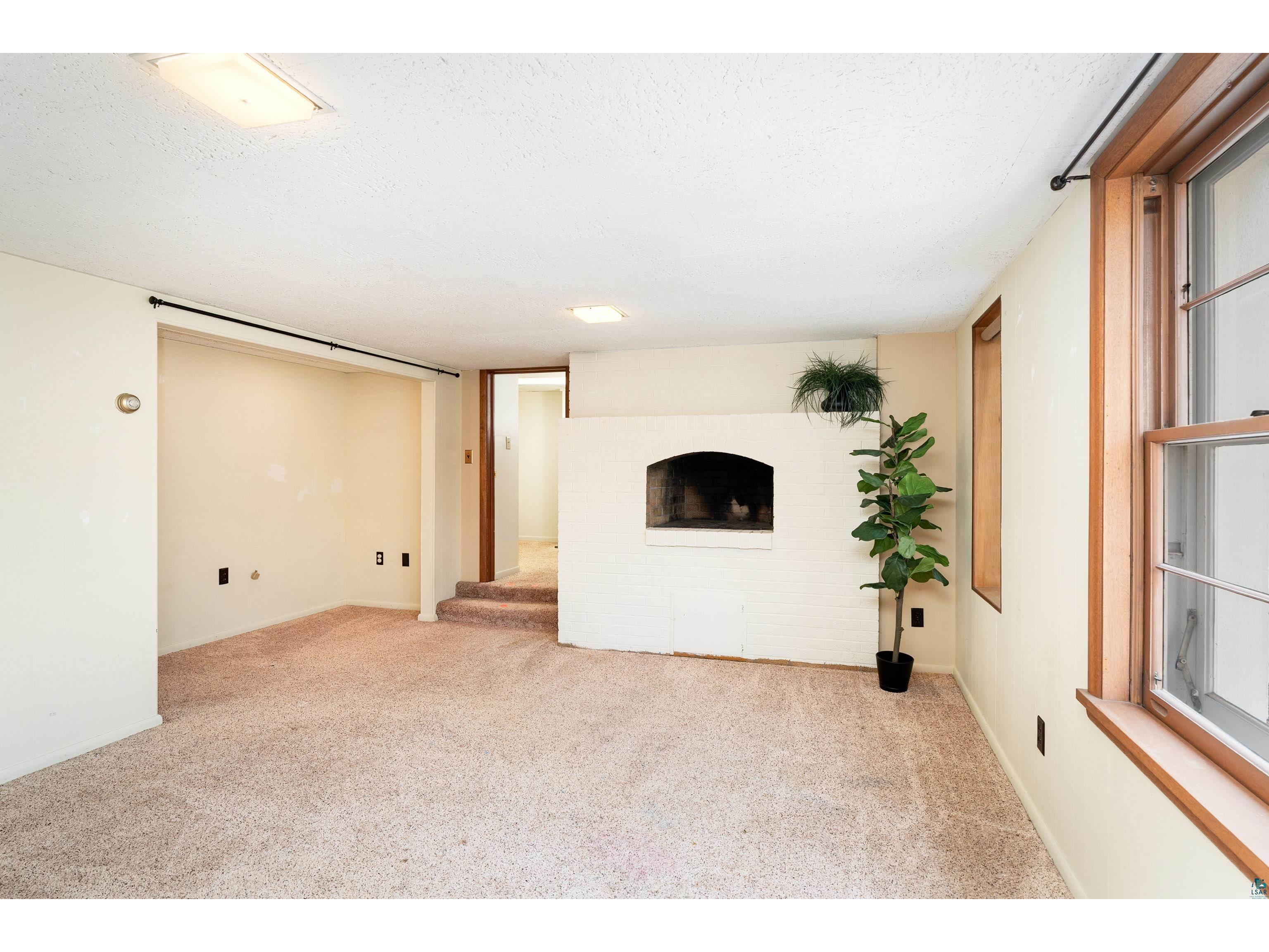 1926 Columbus Ave Duluth MN 55803 6125294 image36