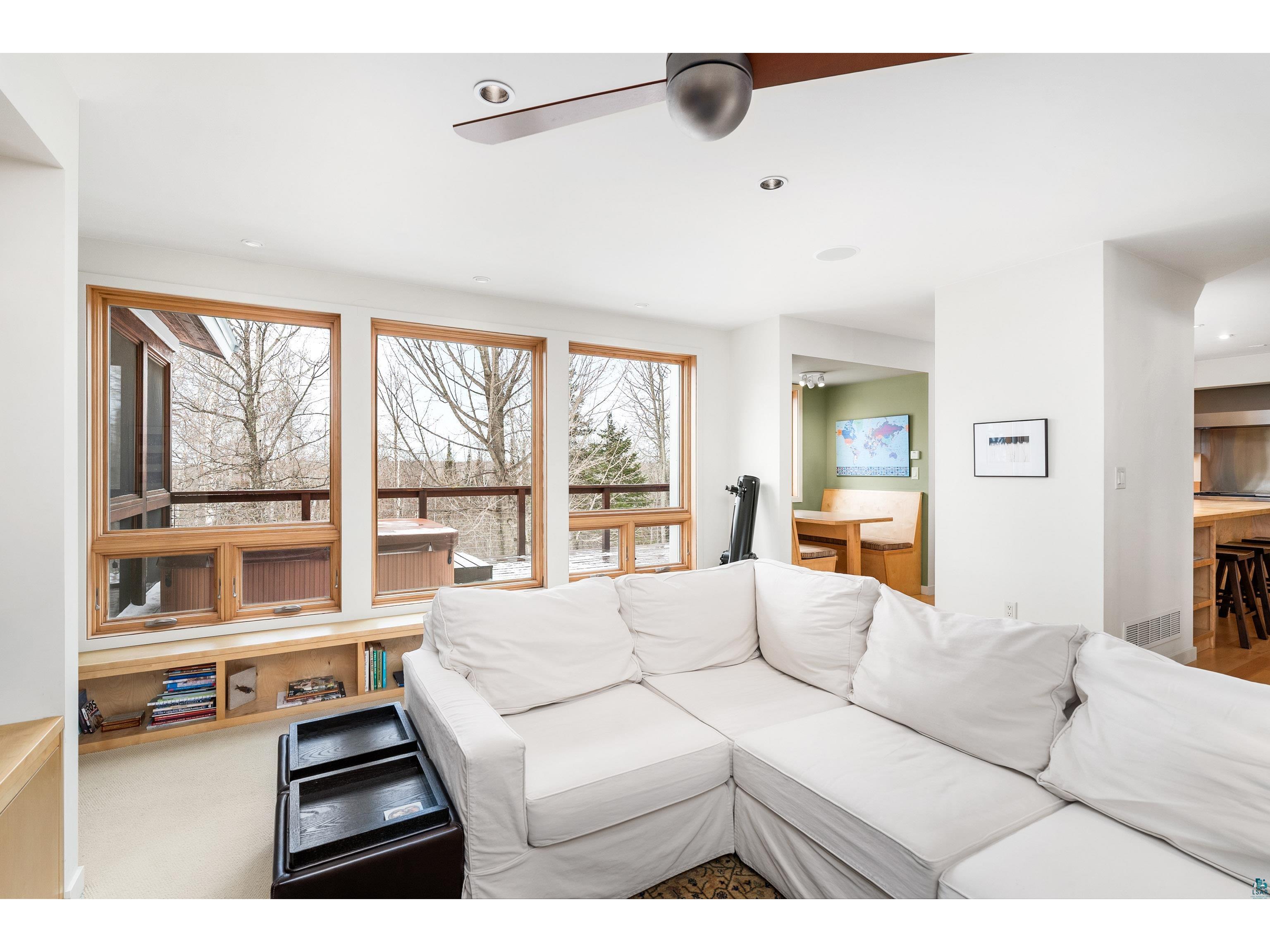 1938 Middle Ln Duluth MN 55811 6124404 image18