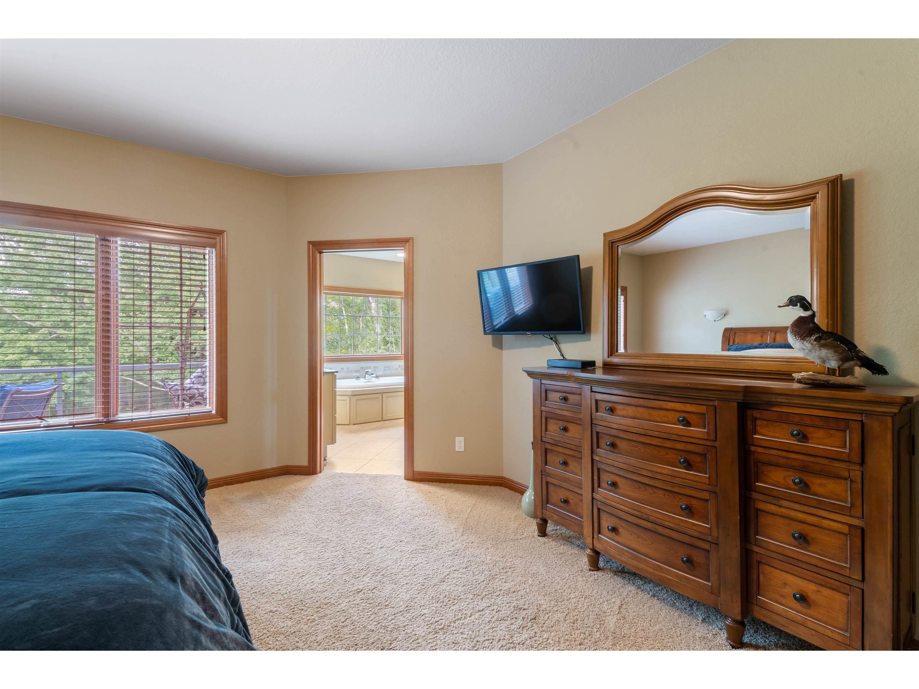 1950 Middle Ln Duluth MN 55811 6121732 image18