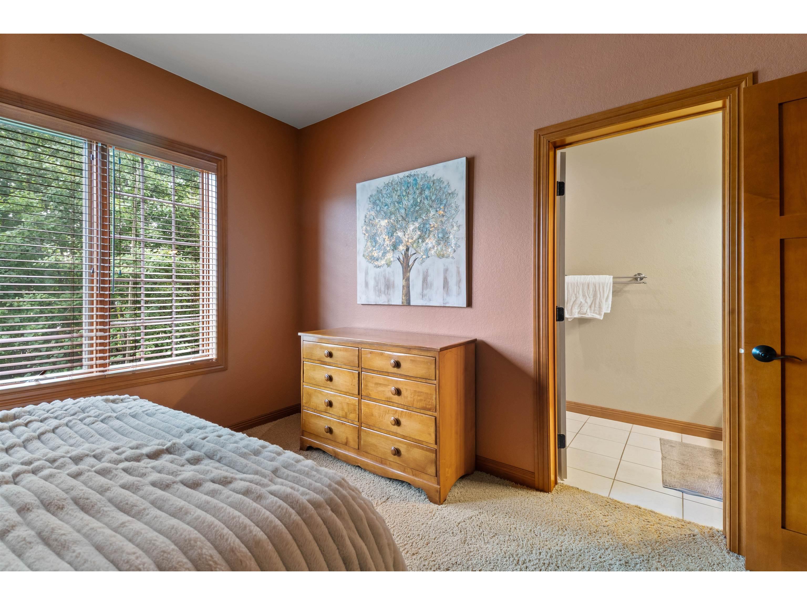 1950 Middle Ln Duluth MN 55811 6121732 image26