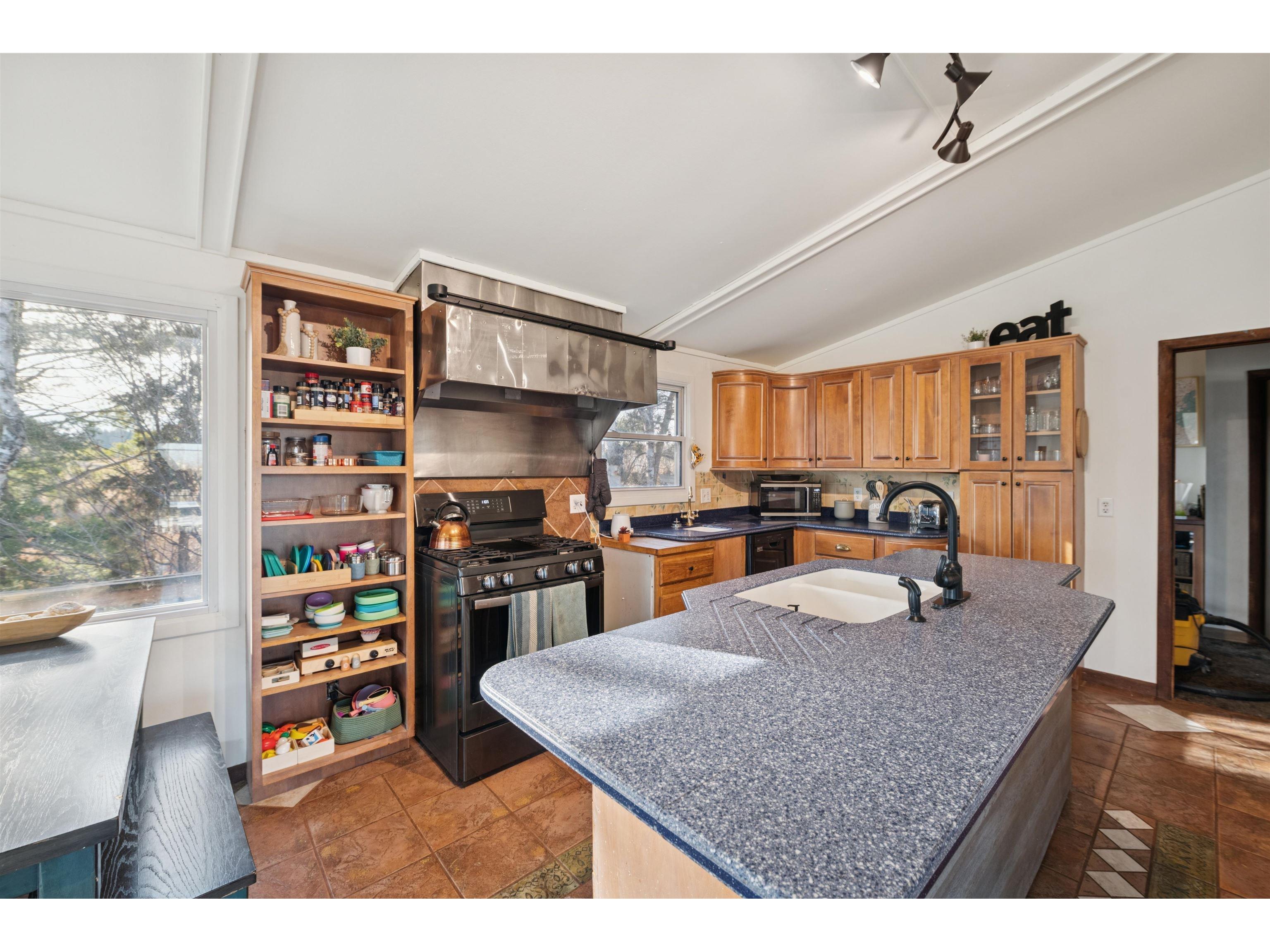 19805 Keystone Rd Mason WI 54856 - Fish 6123024 image8