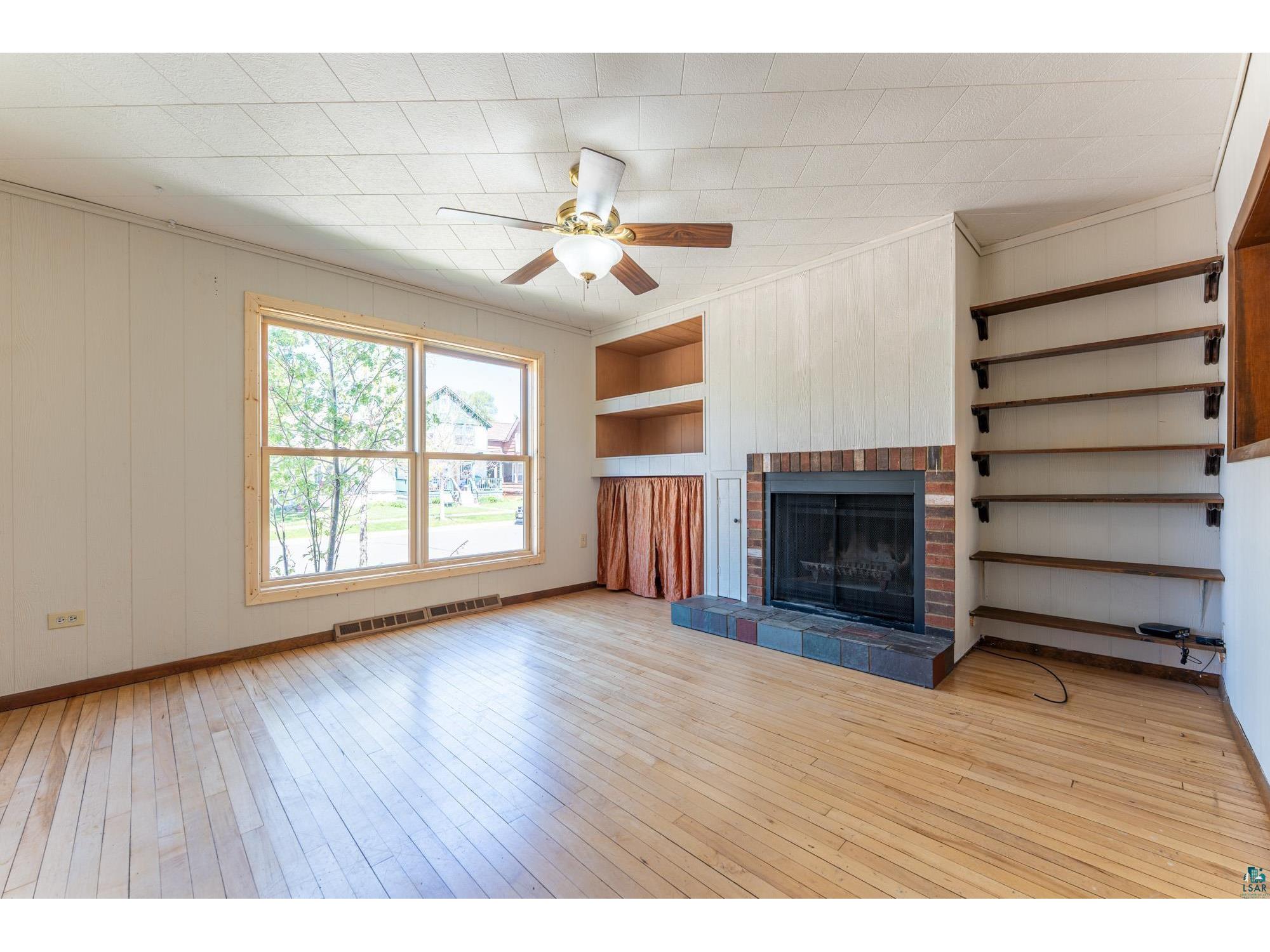 2 E Conan St Ely MN 55731 6125726 image2