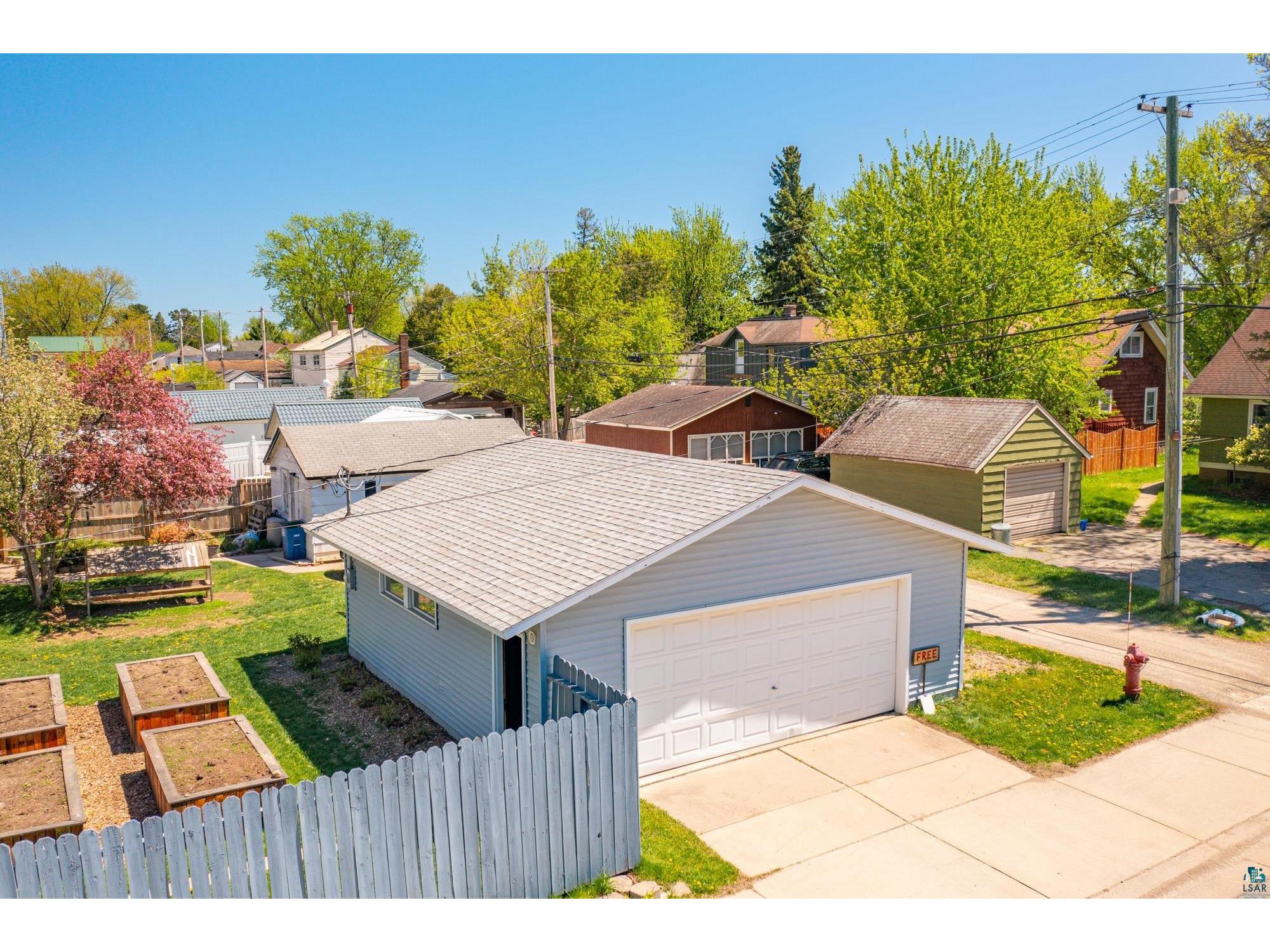 2 E Conan St Ely MN 55731 6125726 image21