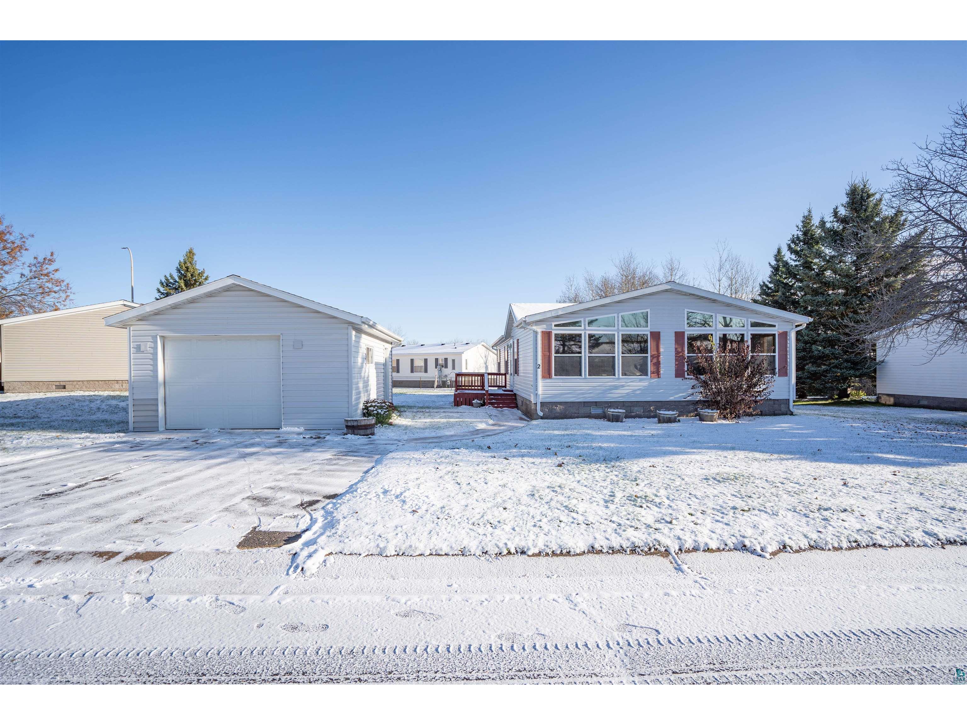 2 Redwood Dr Duluth MN 55810 6111289 image1