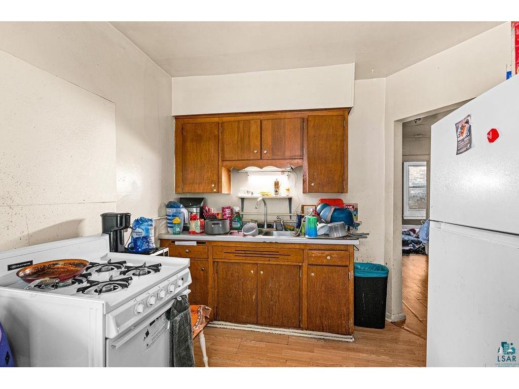 2 and 4 S 16th Ave E Duluth MN 55812 6126831 image7