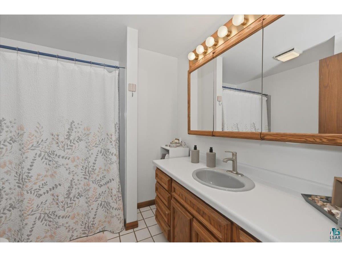 20-22 W 7th St Duluth MN 55806 6125944 image12