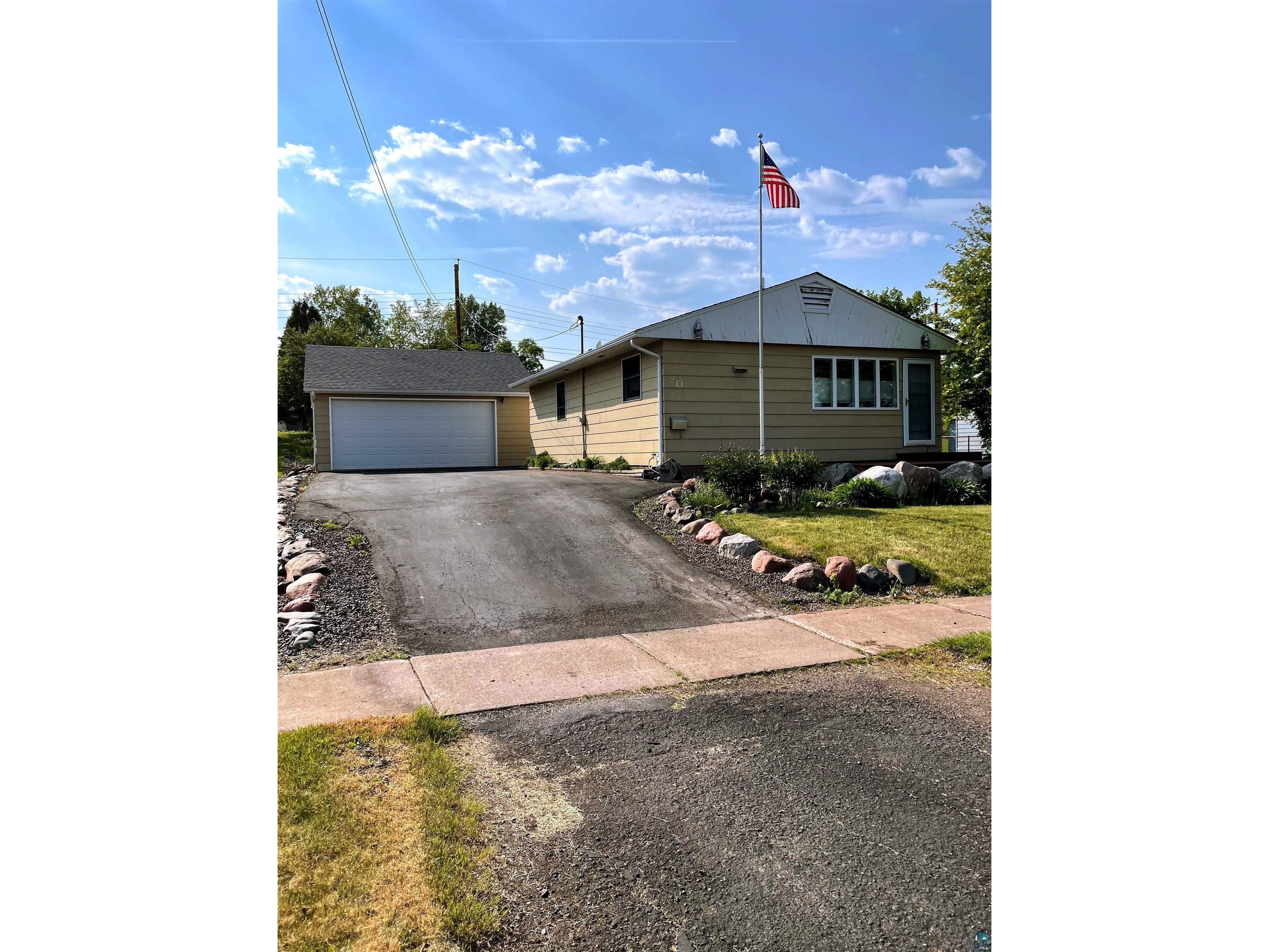 20 Field Rd, Silver Bay, MN 55614 MLS 6107859 Edina Realty