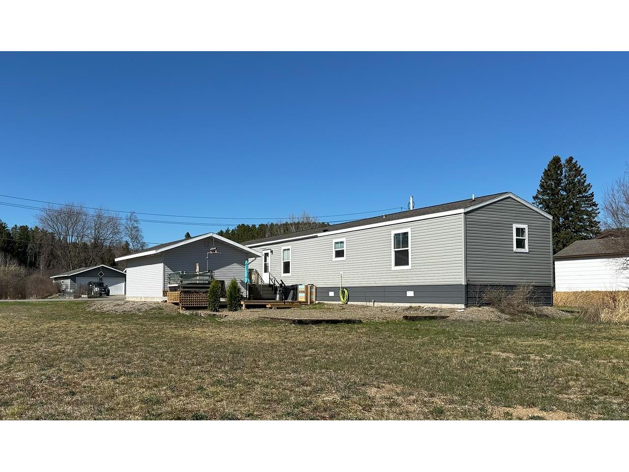 20 South Street Tower MN 55782 6119267 image1