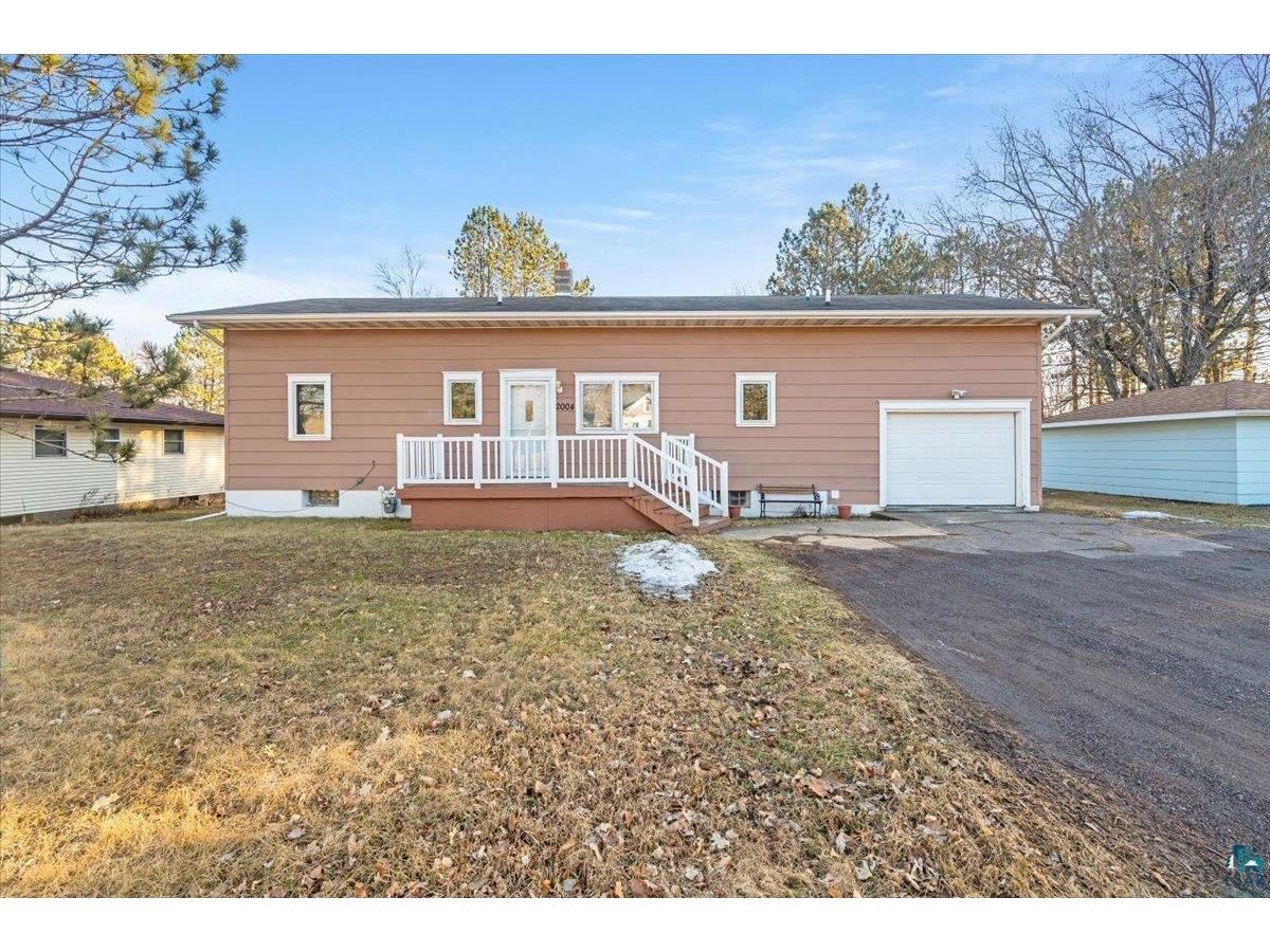 2004 Anderson Rd, Duluth, MN, 55811 | MLS: 6112598 | Edina Realty