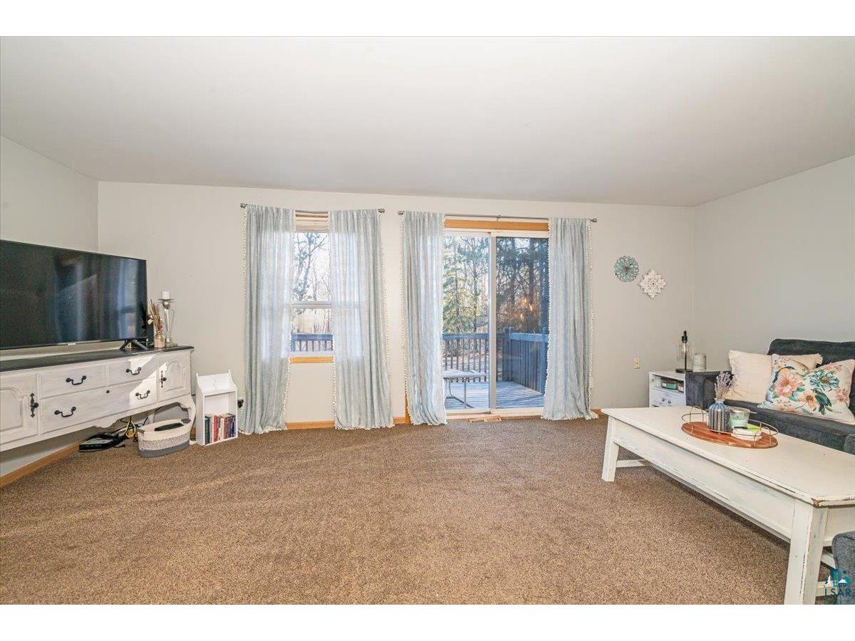 2004 Anderson Rd, Duluth, MN, 55811 | MLS: 6112598 | Edina Realty