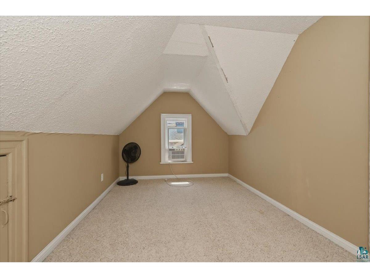 2004 Hughitt Ave Superior WI 54880 6126431 image30