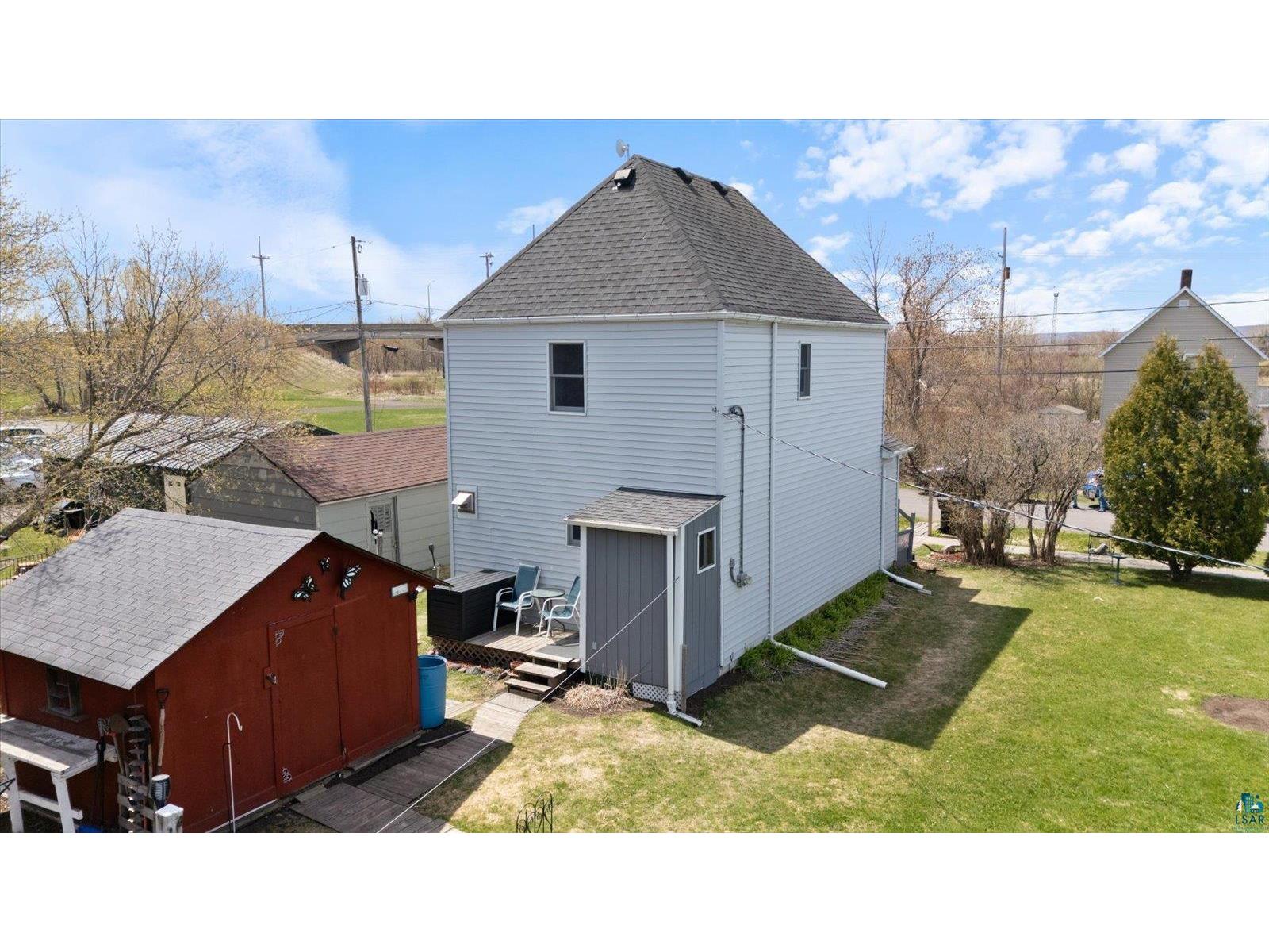 2006 Butler Ave Superior WI 54880 6125321 image3