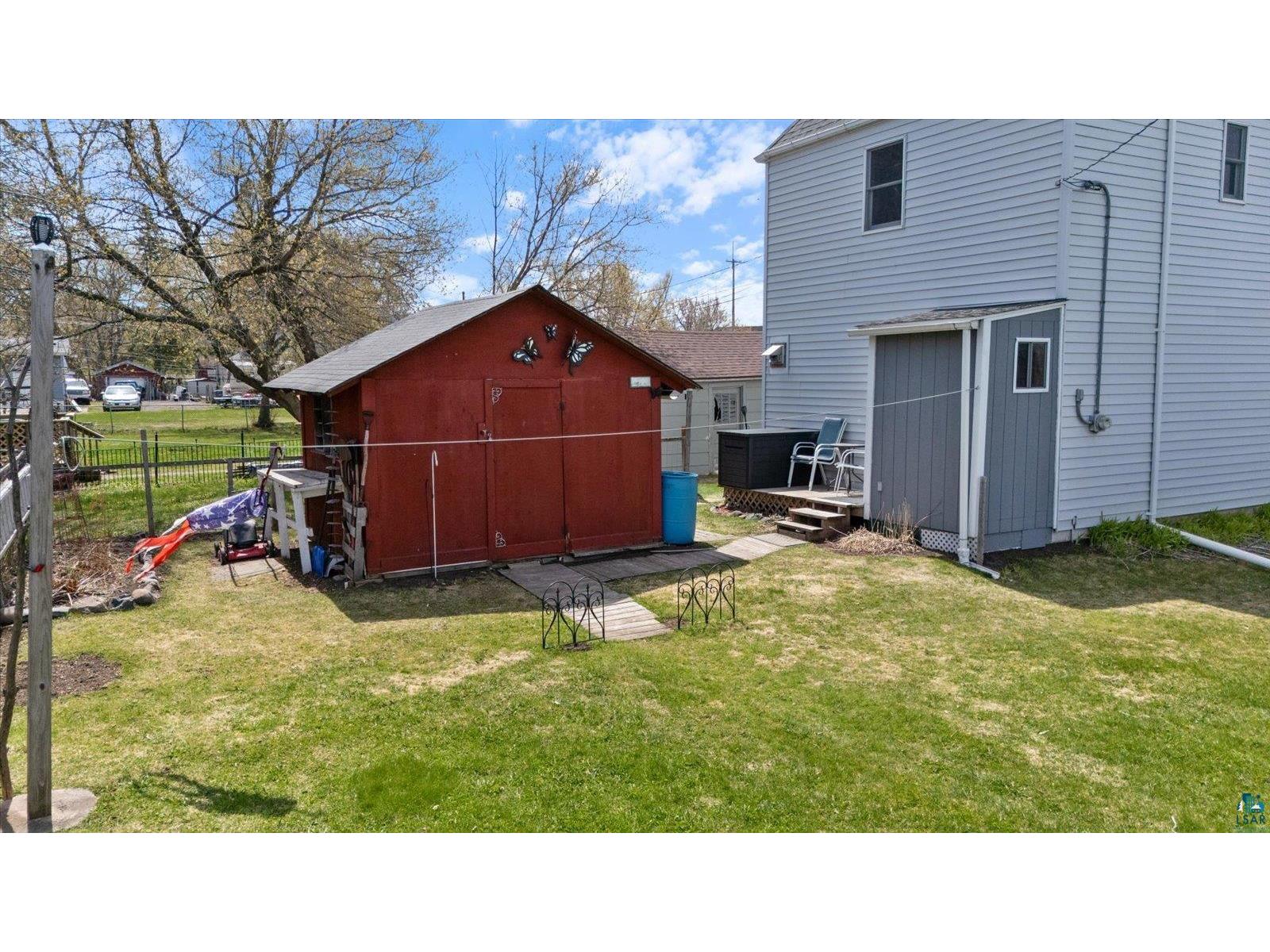 2006 Butler Ave Superior WI 54880 6125321 image4