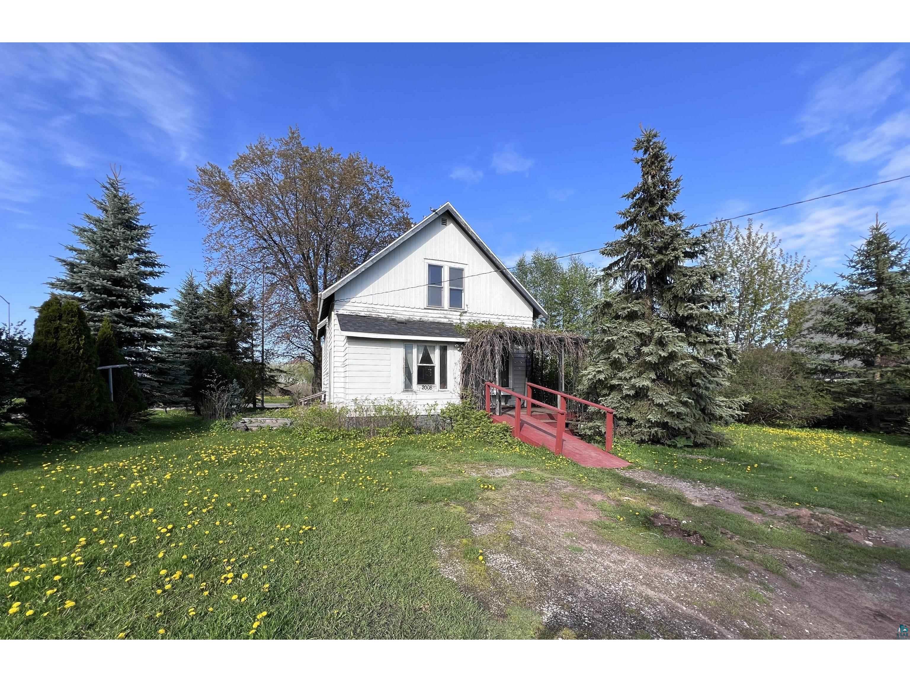 2008 E 2nd St Superior WI 54880 6114282 image1