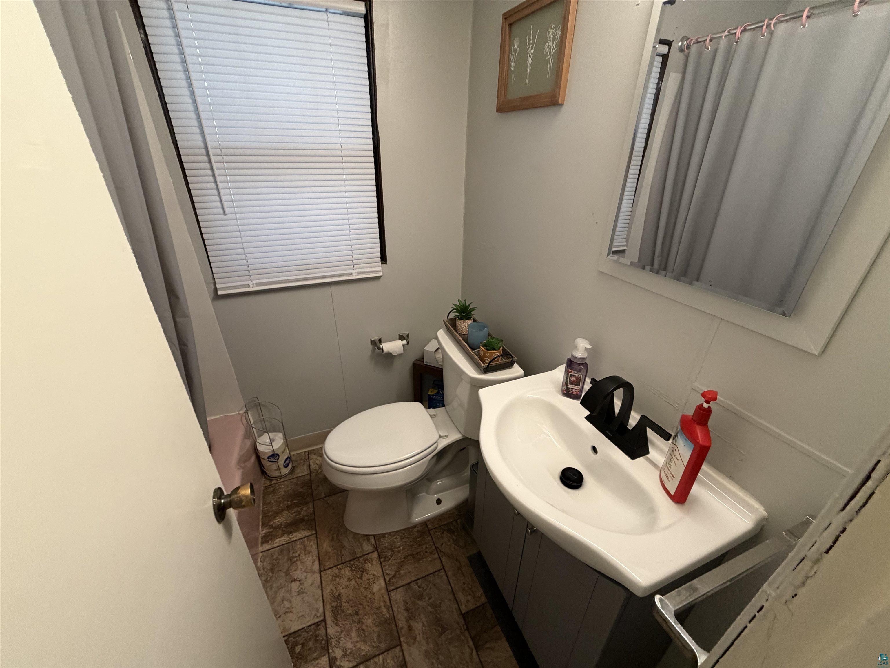 2009 Hughitt Ave Superior WI 54880 6126578 image16