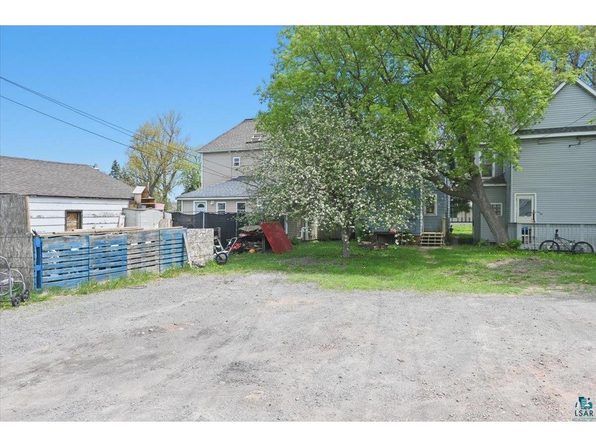 2009 Hughitt Ave Superior WI 54880 6126578 image6