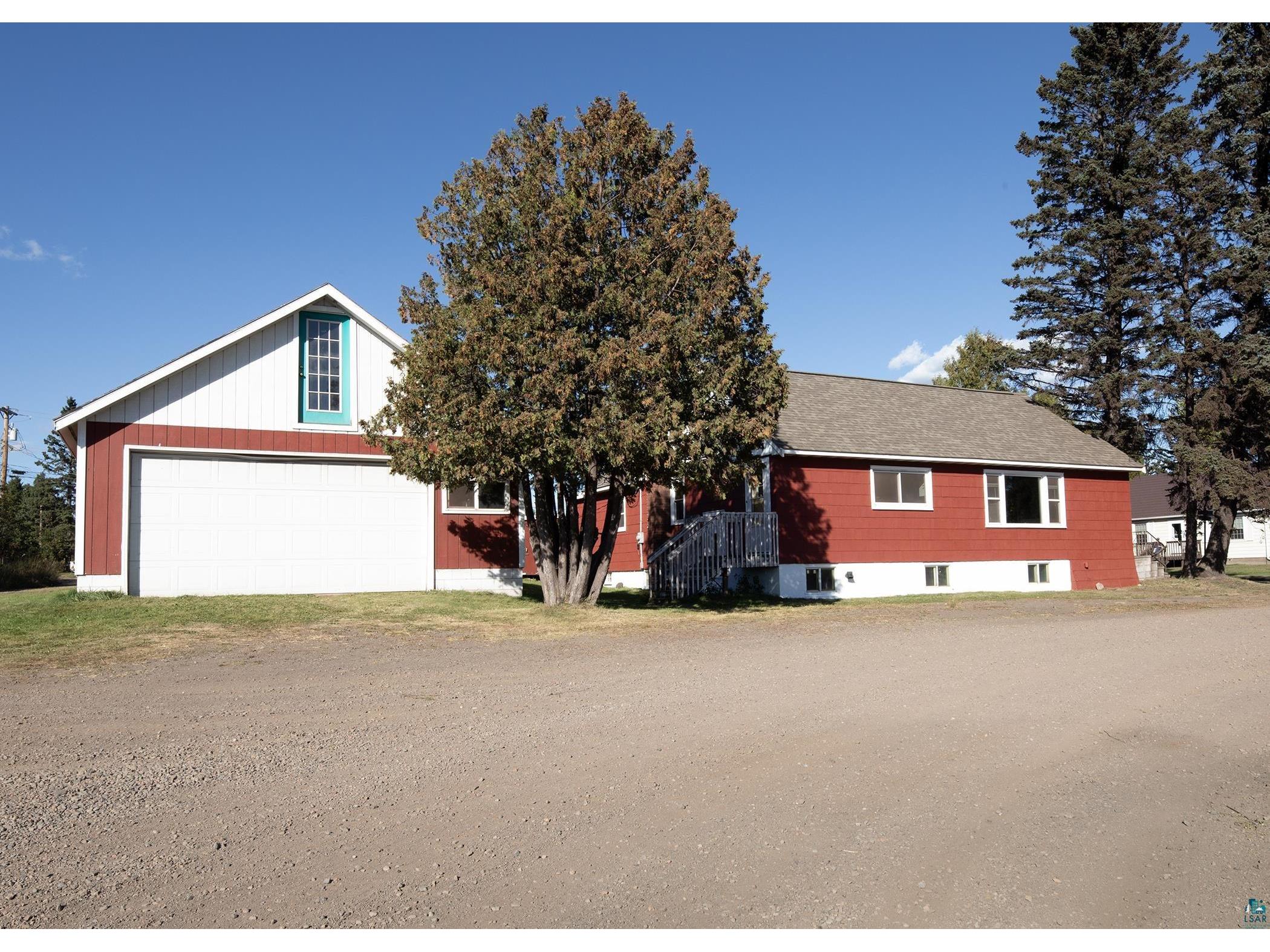 201 8th St Two Harbors MN 55616 6116525 image1