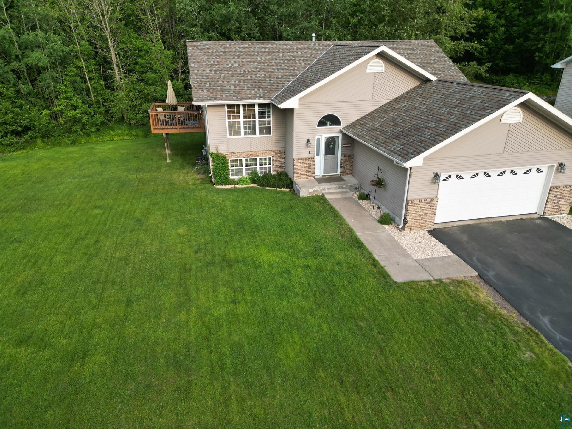 201 Chambersburg Dr Duluth MN 55811 6109395 image1