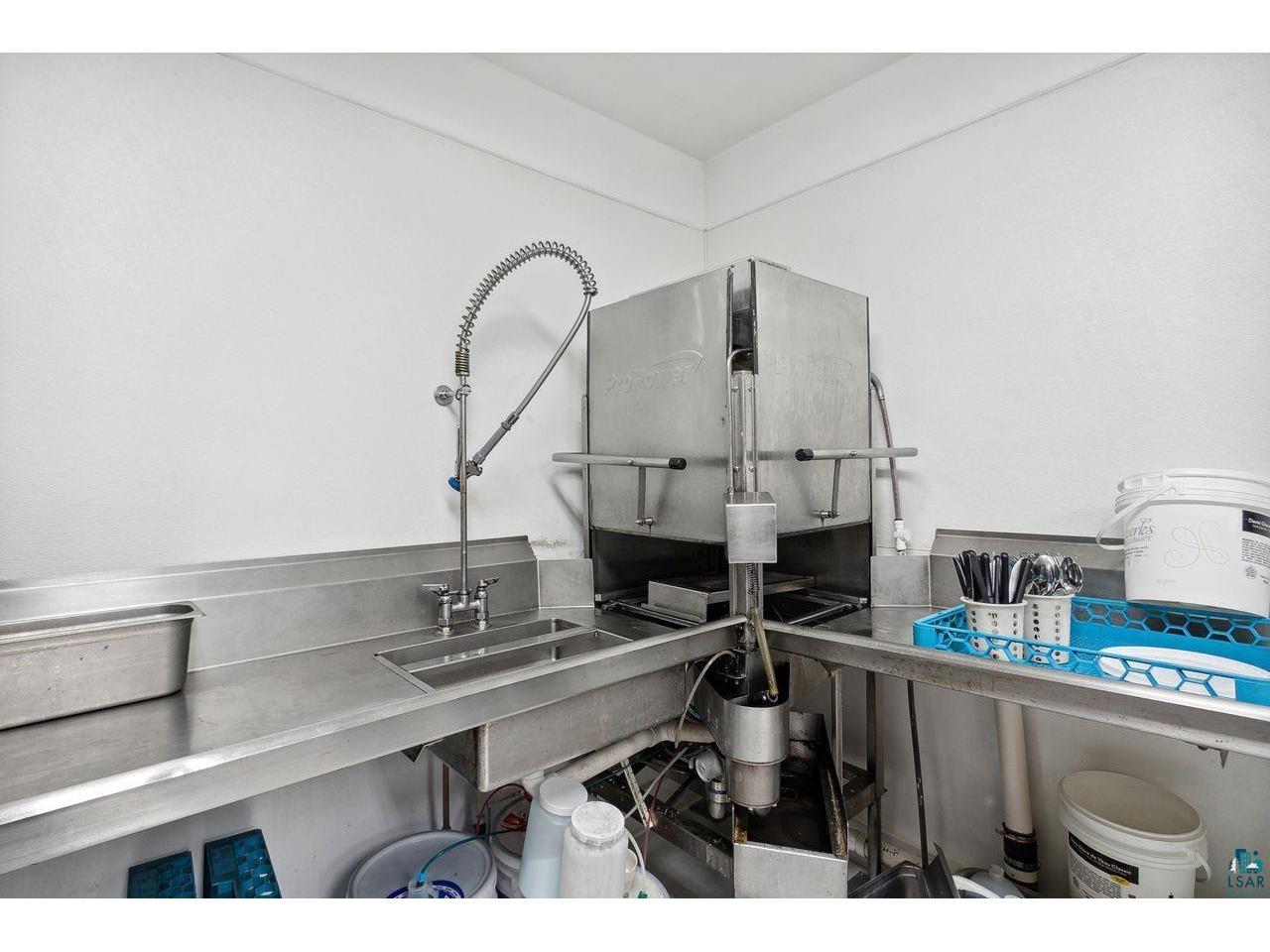 201 E Main St Ashland WI 54806 6106963 image11