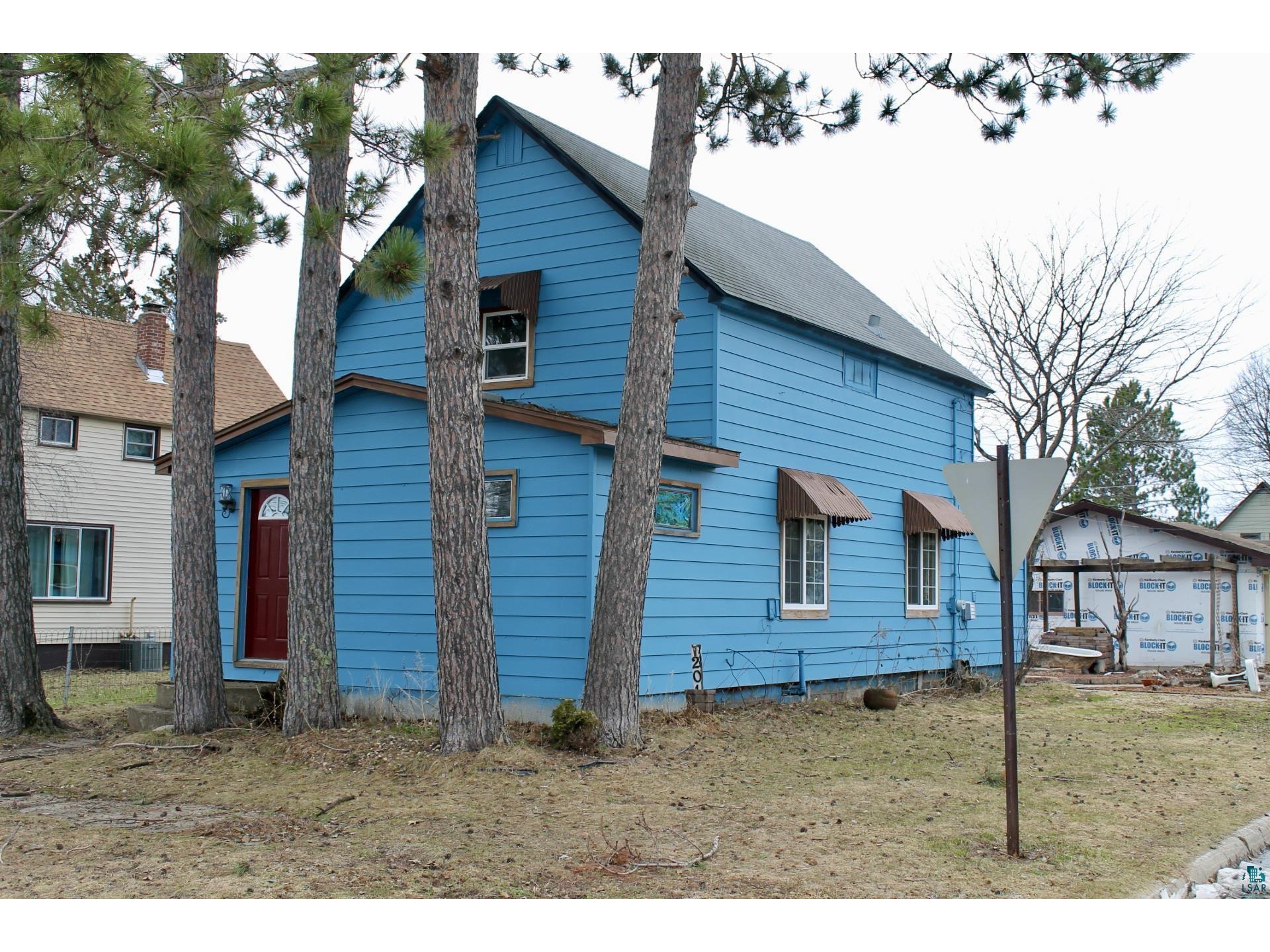 201 E Michigan Ave Gilbert MN 55741 6107755 image1