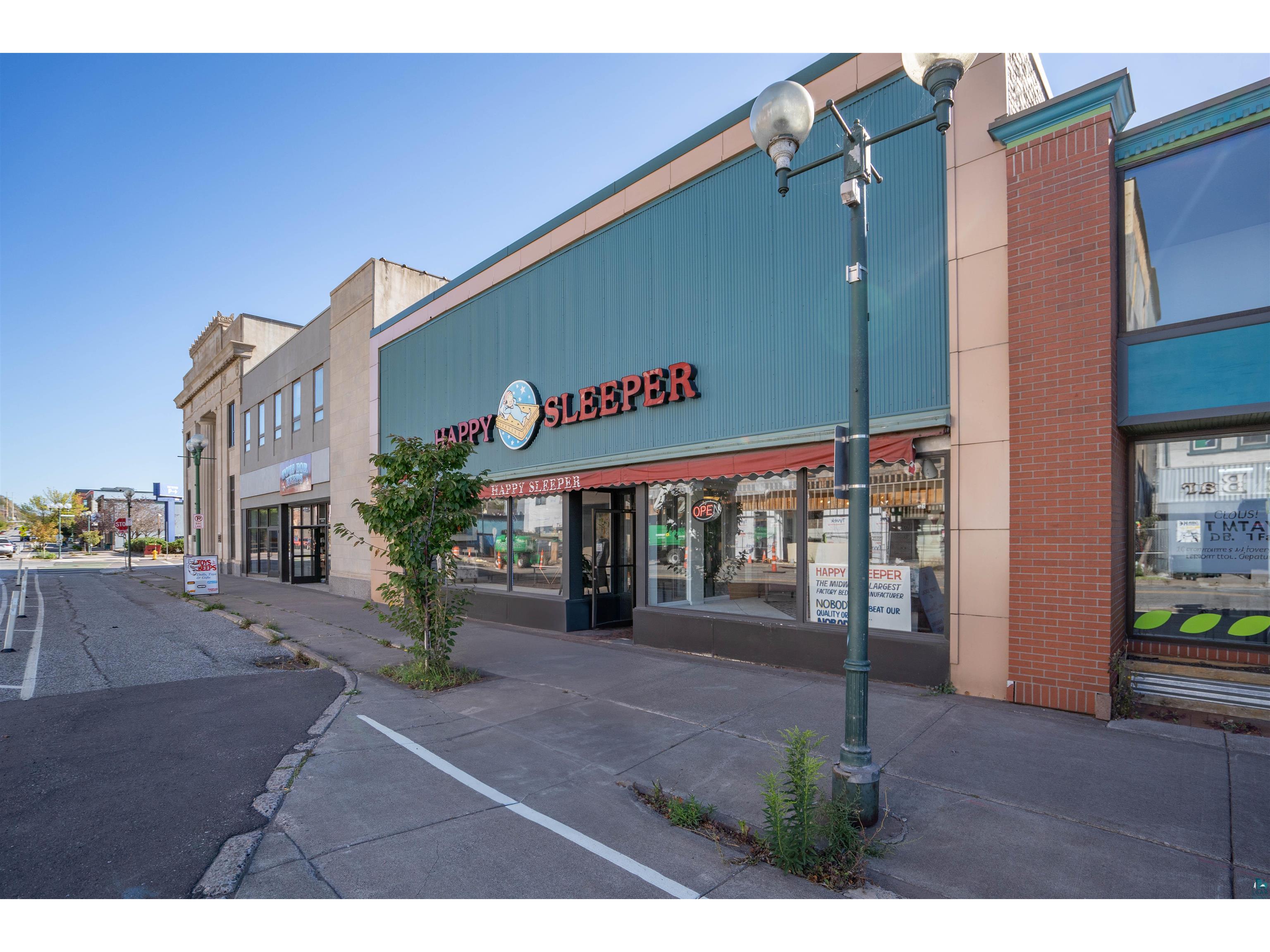 2010 W Superior St Duluth MN 55806 6116316 image1