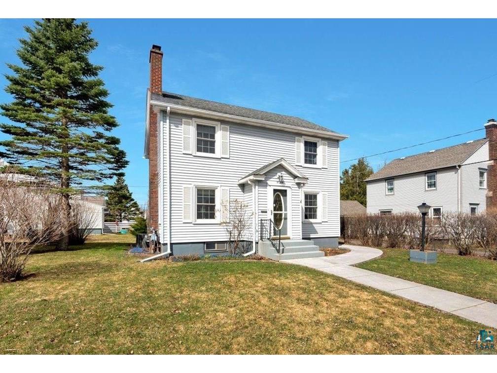 2013 Weeks Ave Superior WI 54880 6113105 image1