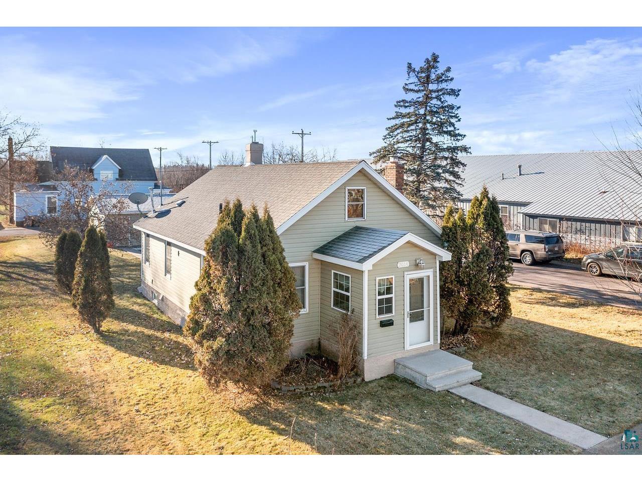 2014 Central Ave Superior WI 54880 6111625 image1