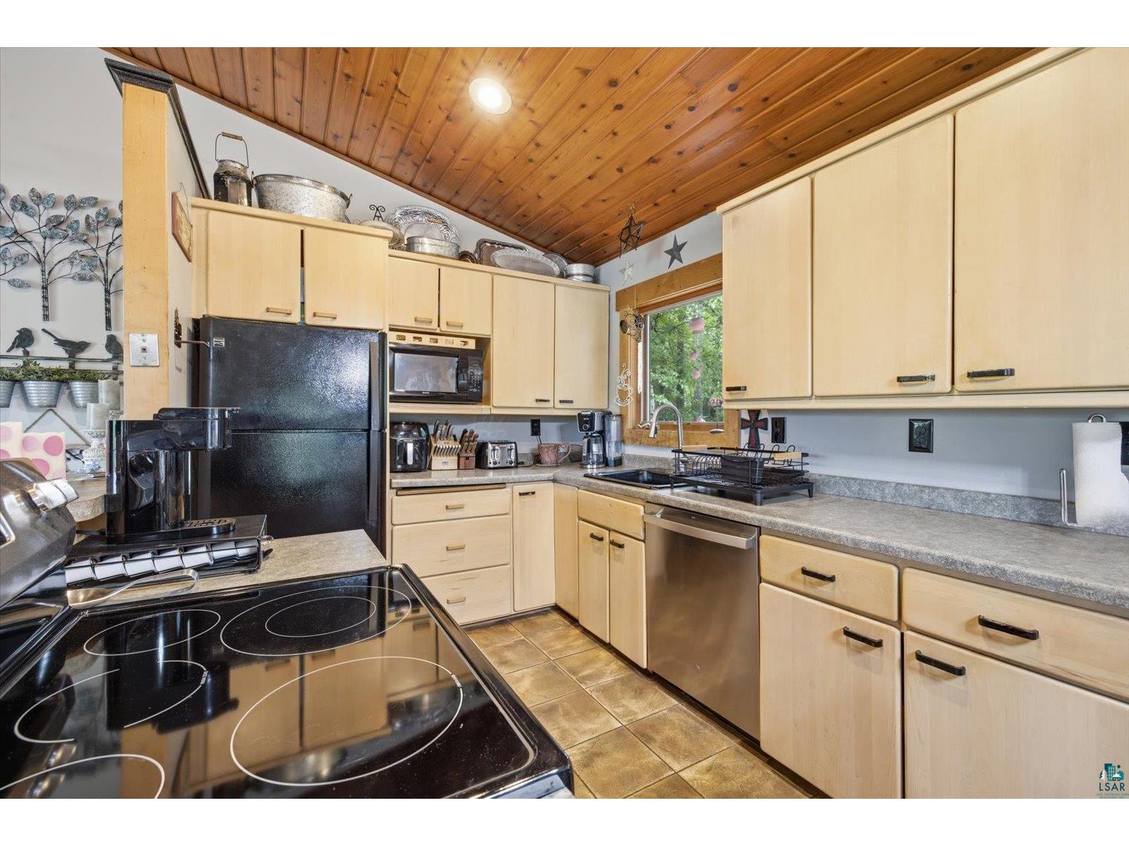 2016 Rice Lake Rd Duluth MN 55811 6126357 image12