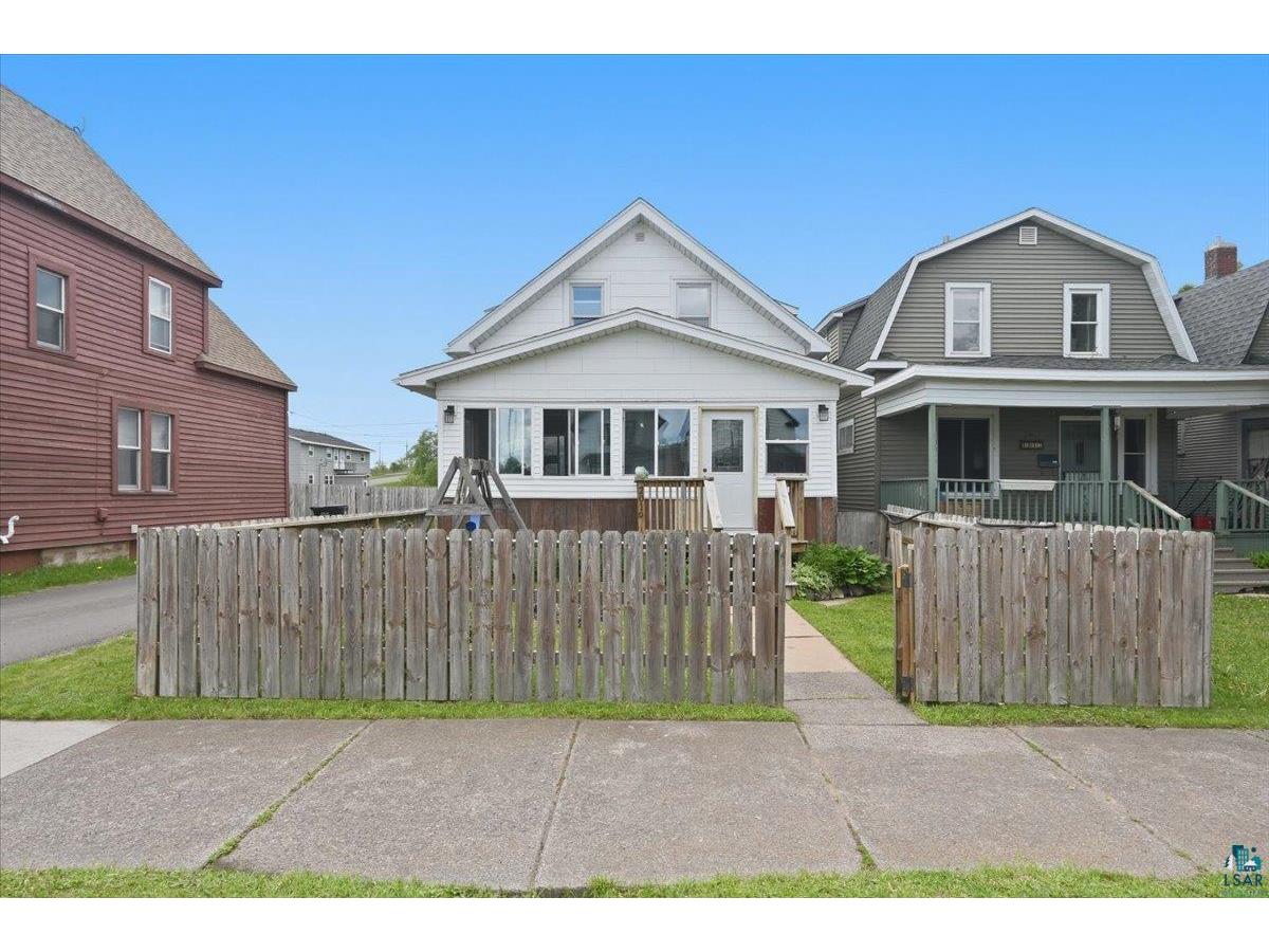 2019 Banks Ave Superior WI 54880 6126202 image2