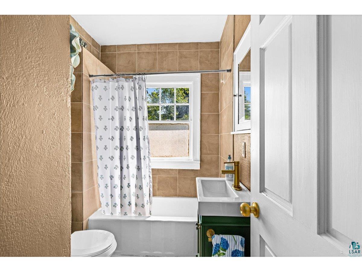 202 Ashland Ave Carlton MN 55718 6126754 image10