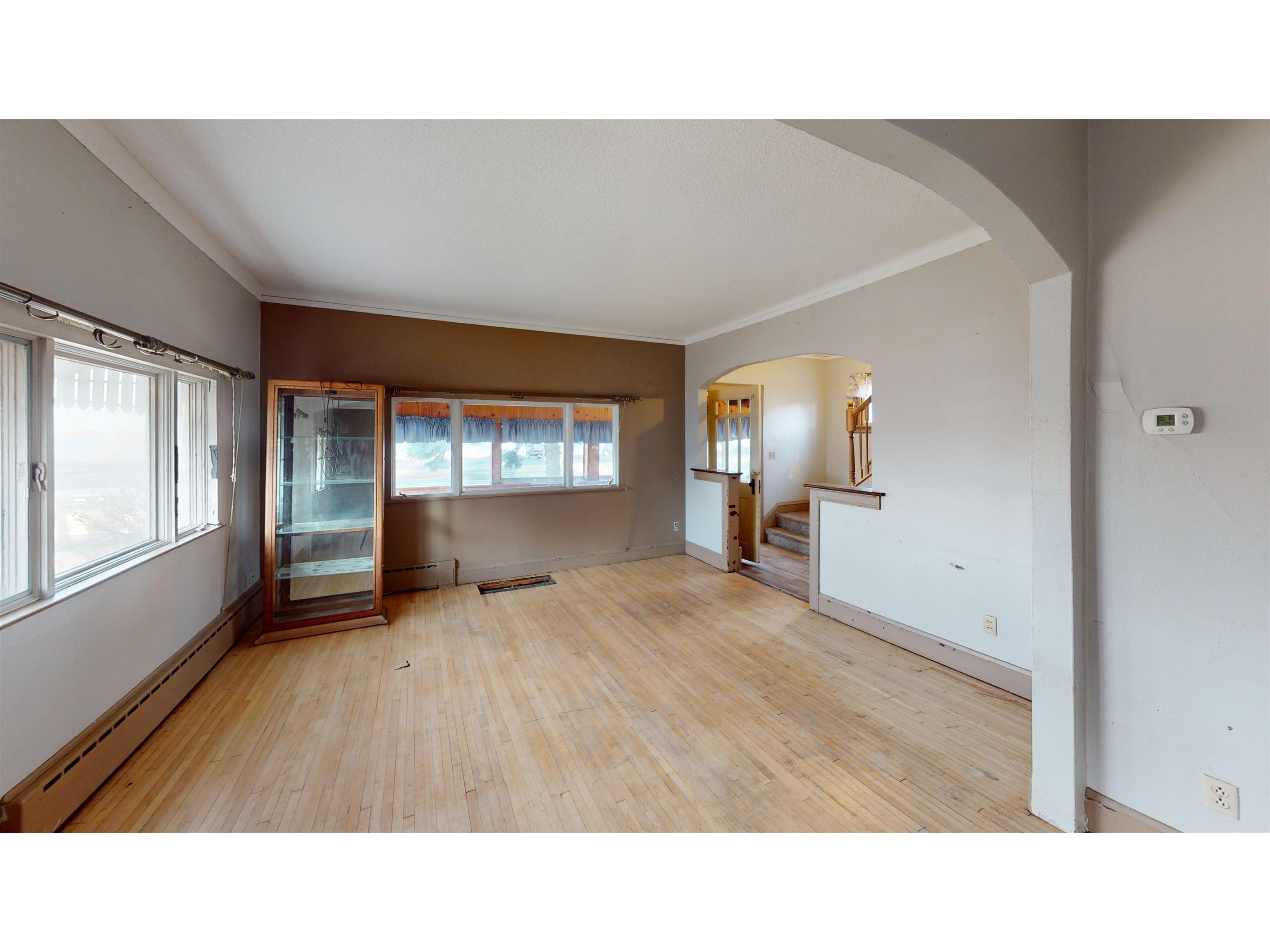 202 E 2nd St Superior WI 54880 - Lake Superior 6122993 image14