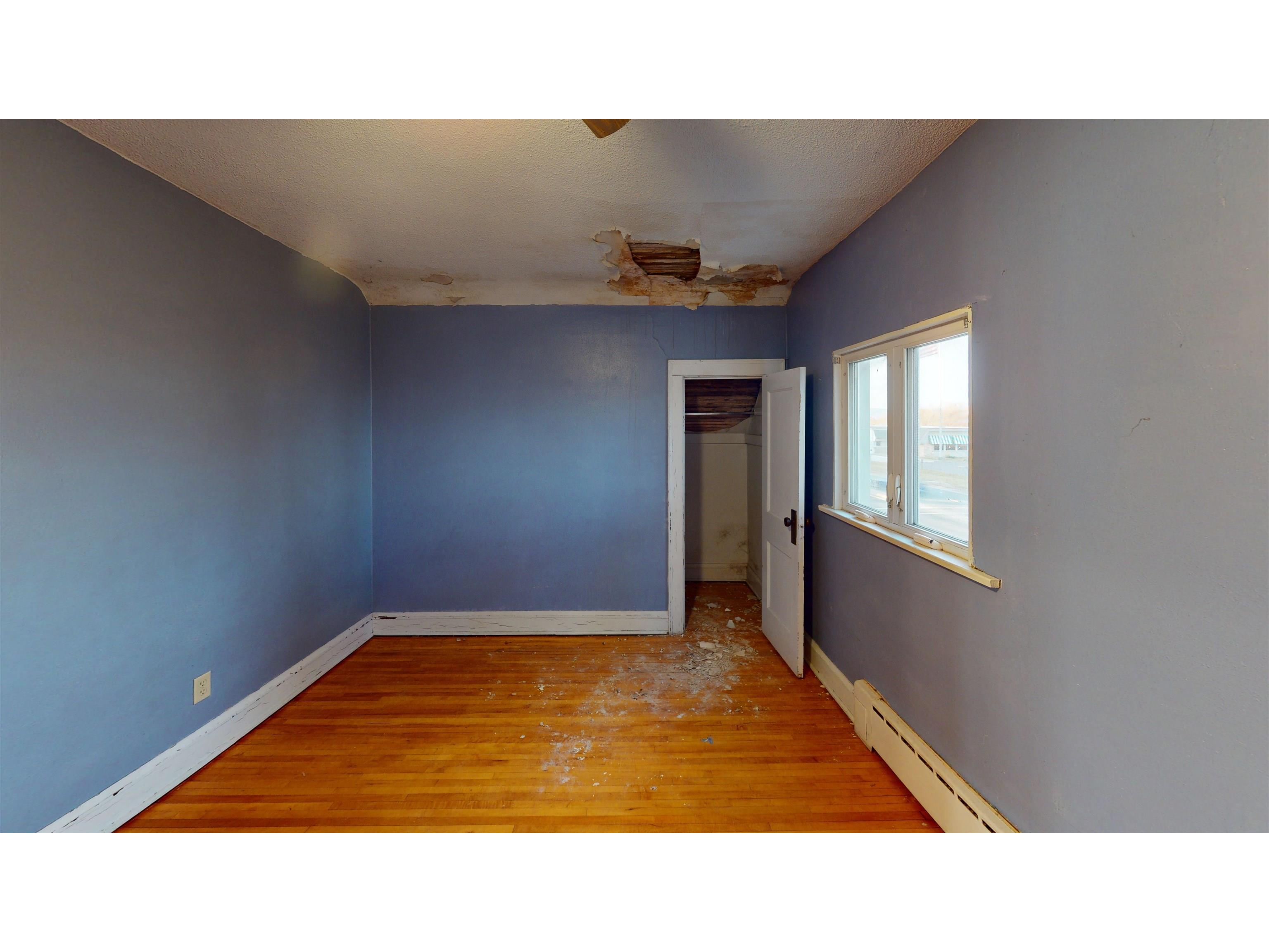 202 E 2nd St Superior WI 54880 - Lake Superior 6122993 image18