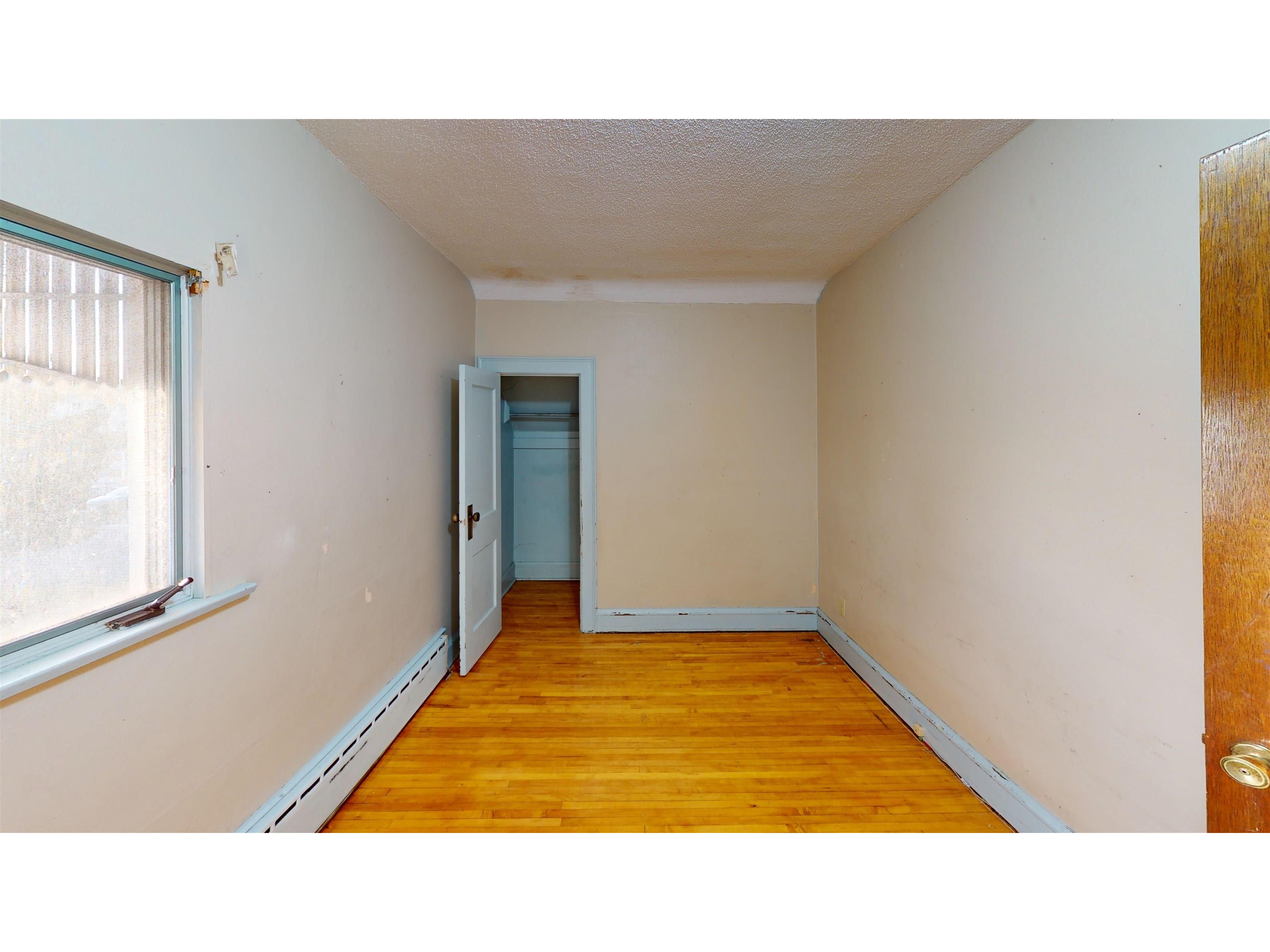 202 E 2nd St Superior WI 54880 - Lake Superior 6122993 image23