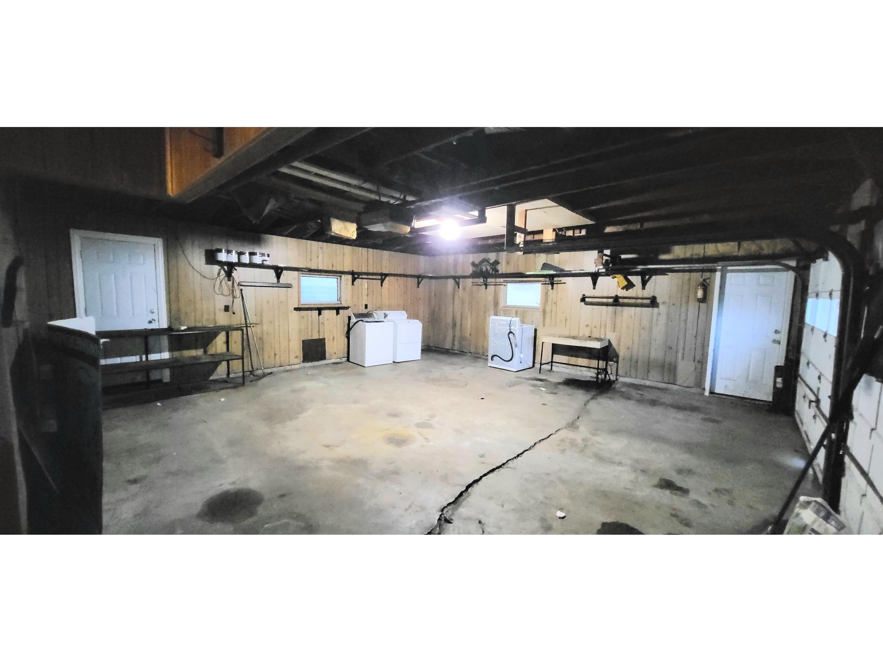 202 E 2nd St Superior WI 54880 - Lake Superior 6122993 image24