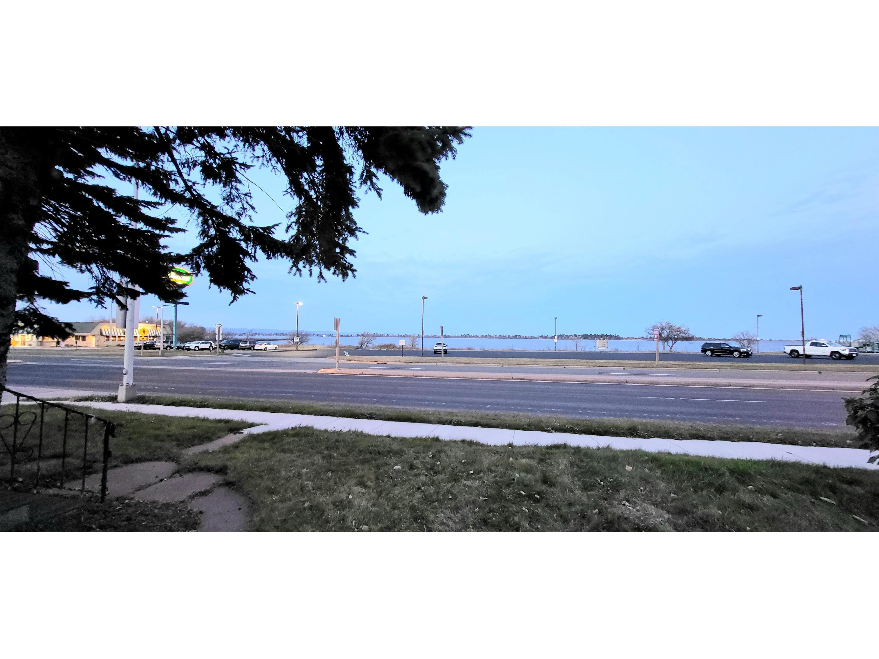 202 E 2nd St Superior WI 54880 - Lake Superior 6122993 image7