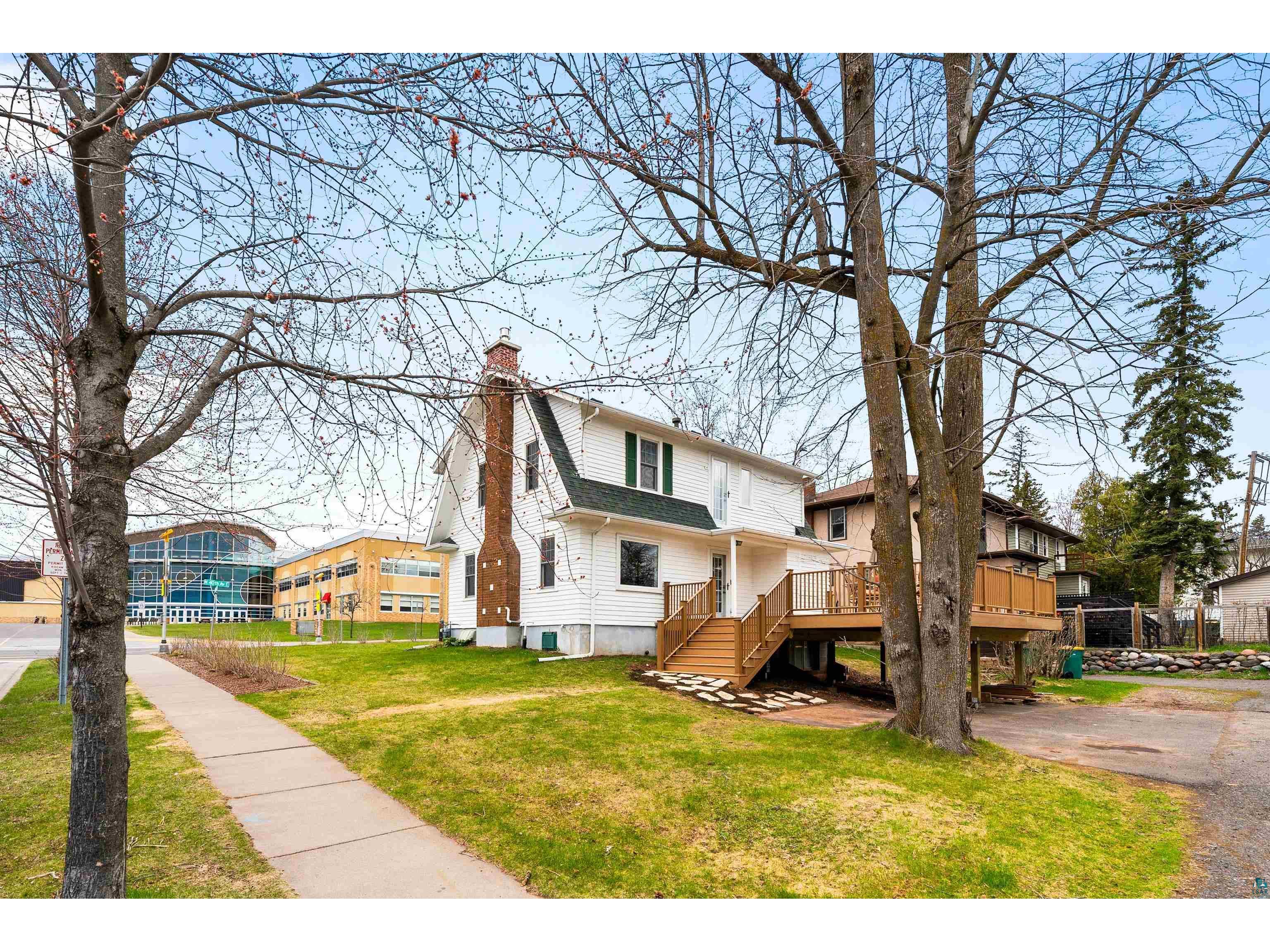 202 N 40th Ave E Duluth MN 55804 6125022 image3