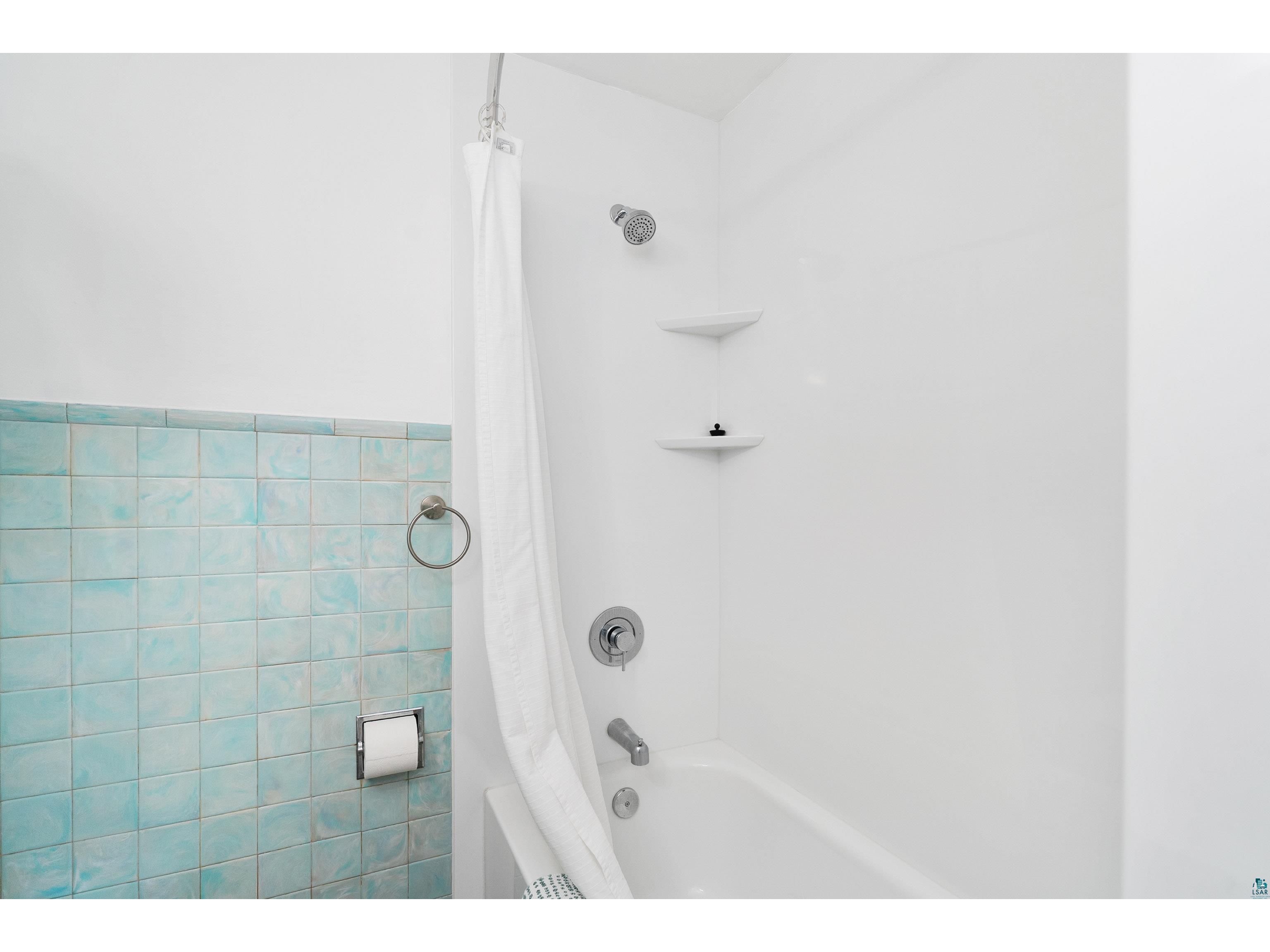 202 N 40th Ave E Duluth MN 55804 6125022 image39