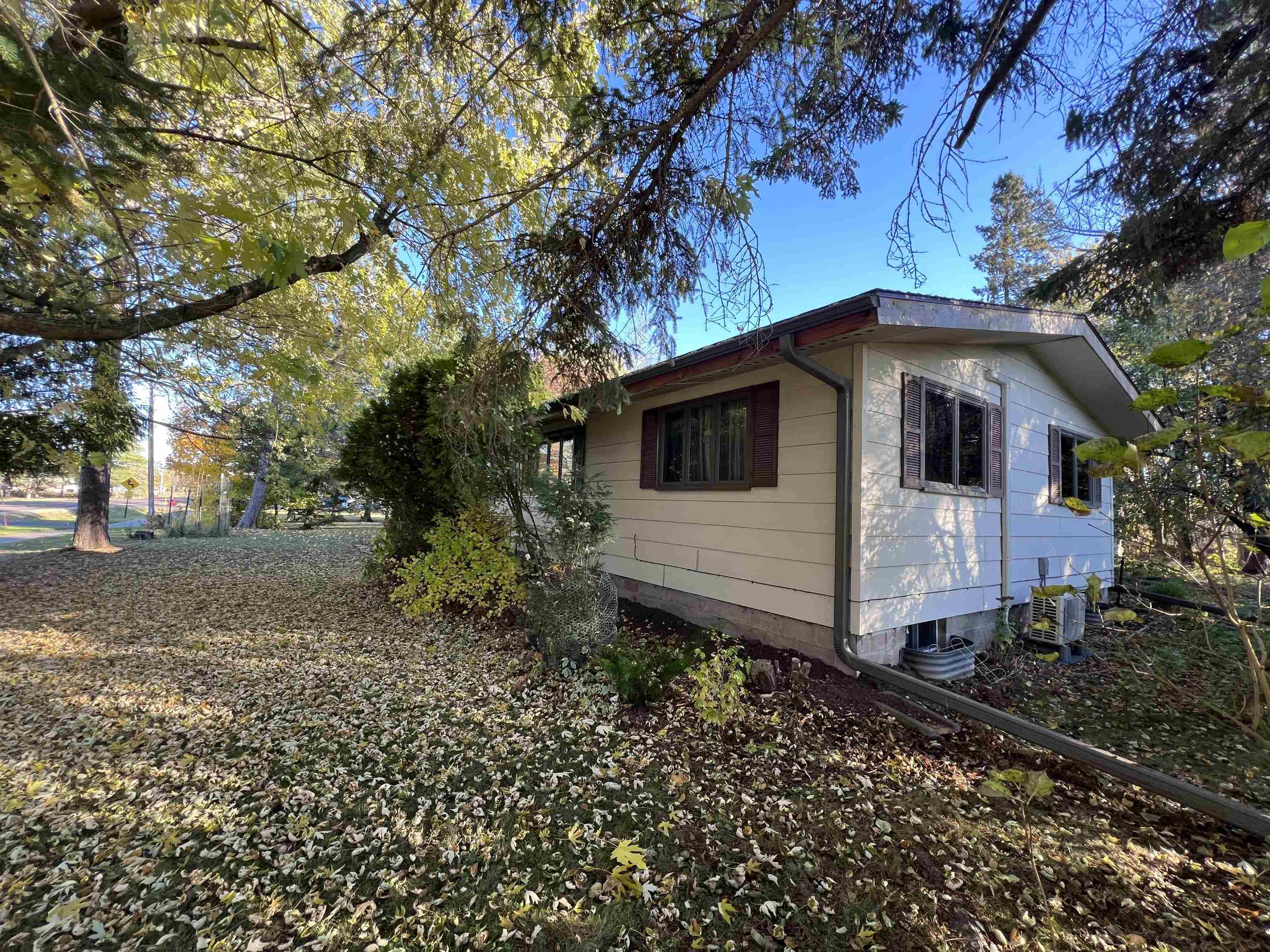 202 N 58th St Superior WI 54880 6122685 image3