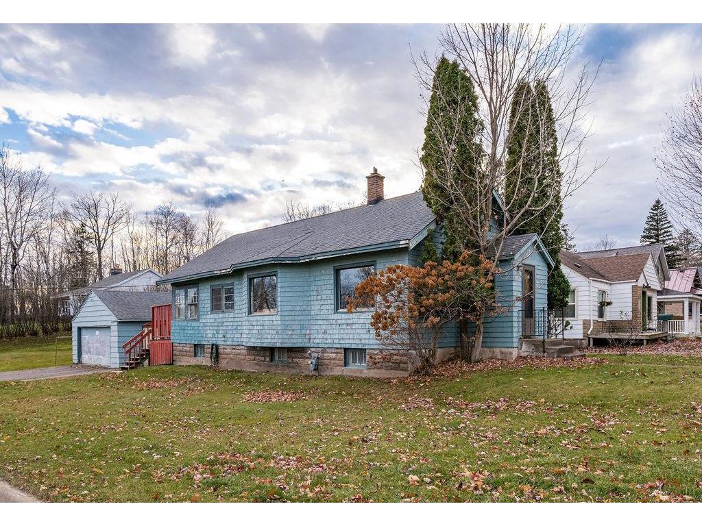 202 W Faribault St Duluth MN 55803 6122952 image1