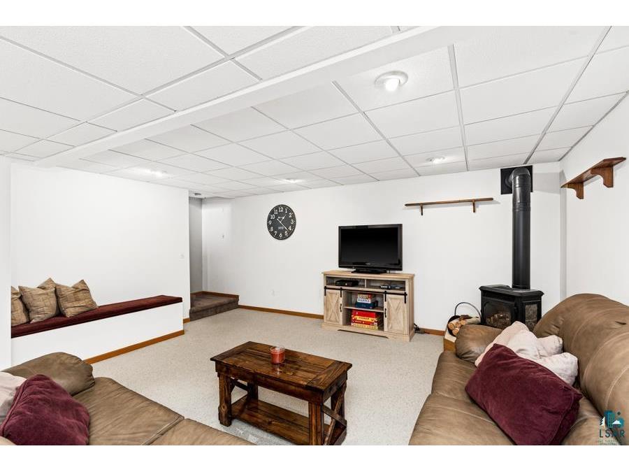 2020 E 11th St Superior WI 54880 6124225 image21