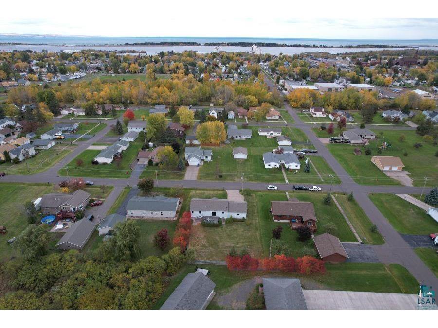 2020 E 11th St Superior WI 54880 6124225 image31