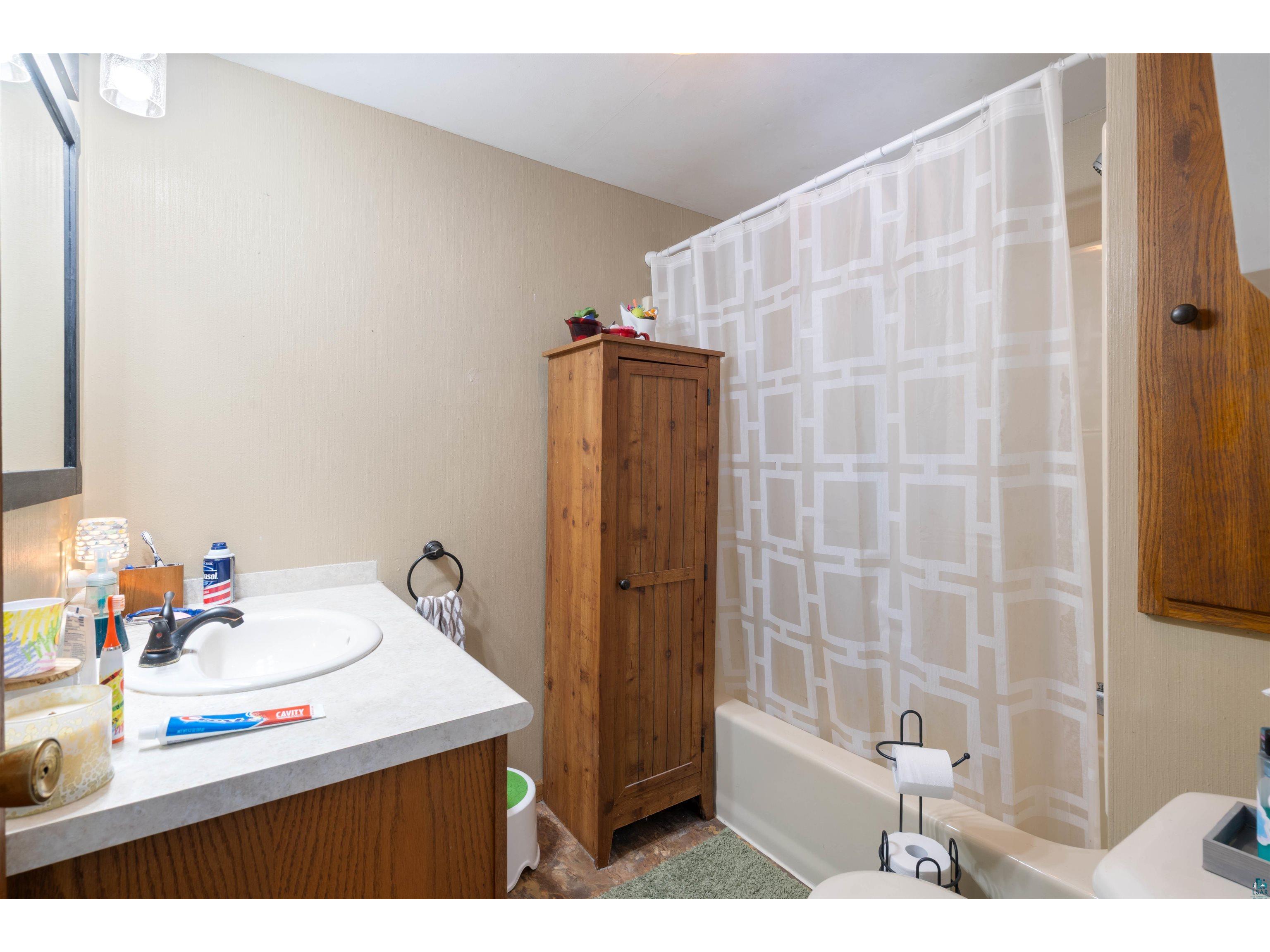 2021 Ohio Ave Superior WI 54880 6126668 image16