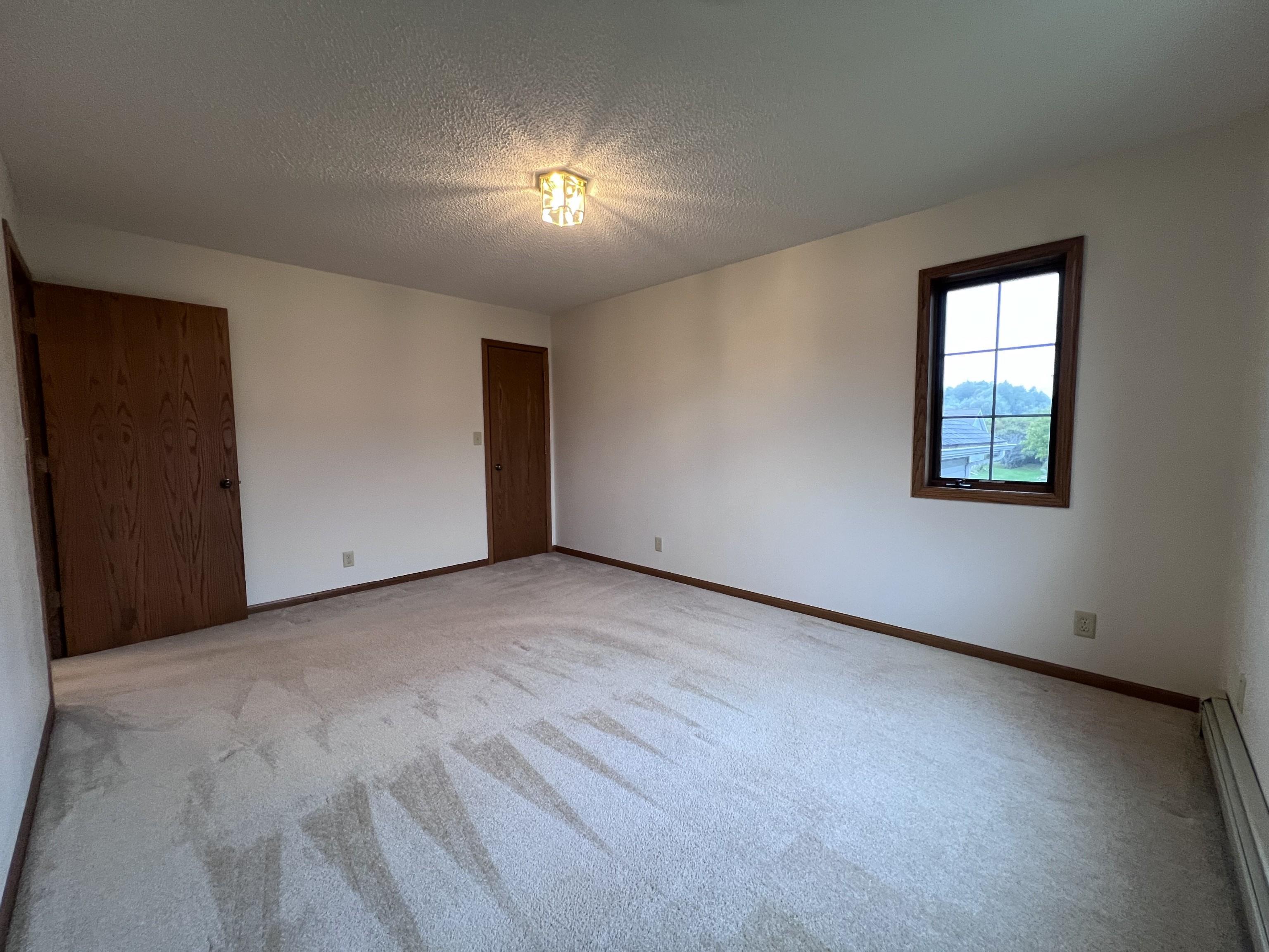 2023 E 11th St Superior WI 54880 6121931 image16