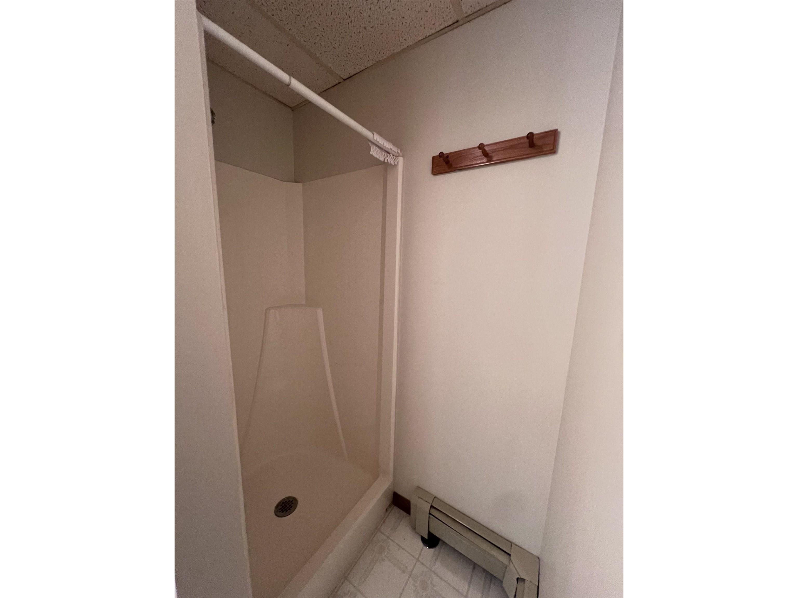 2023 E 11th St Superior WI 54880 6121931 image25