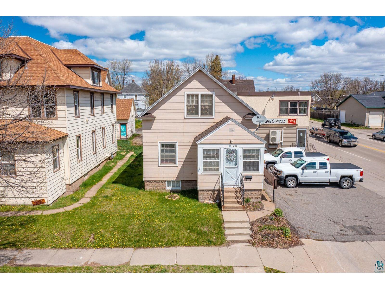 203 3rd St S Virginia MN 55792 6124257 image1