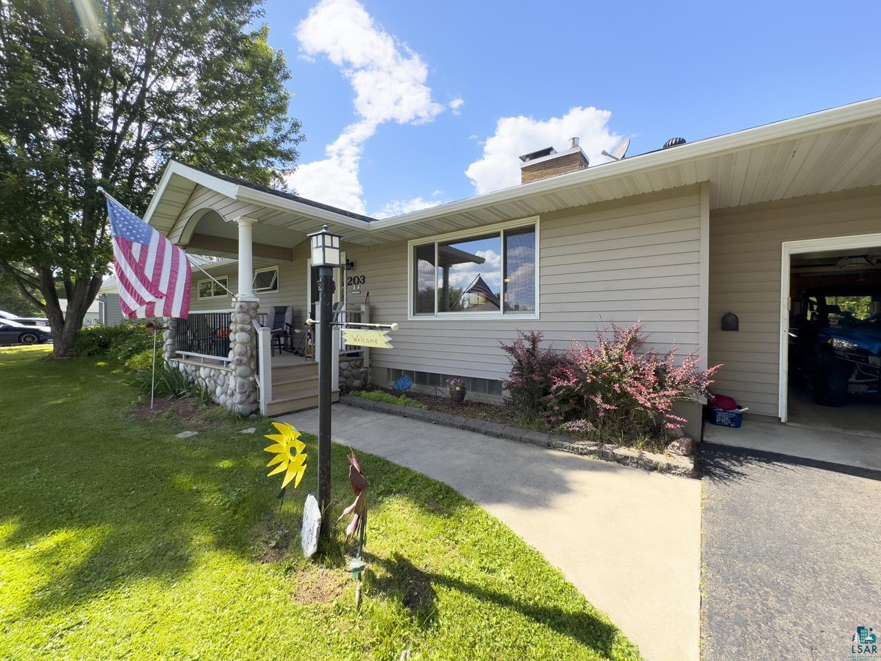 203 Wyandotte Rd Hoyt Lakes MN 55750 6114769 image1