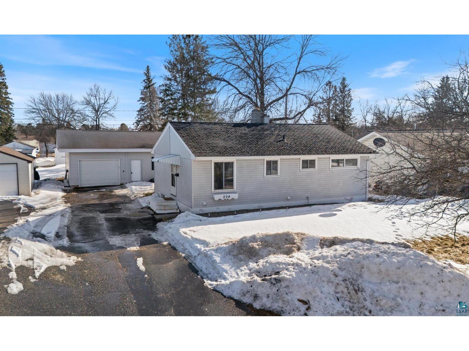 204 Brandon Rd Hoyt Lakes MN 55750 6124151 image1