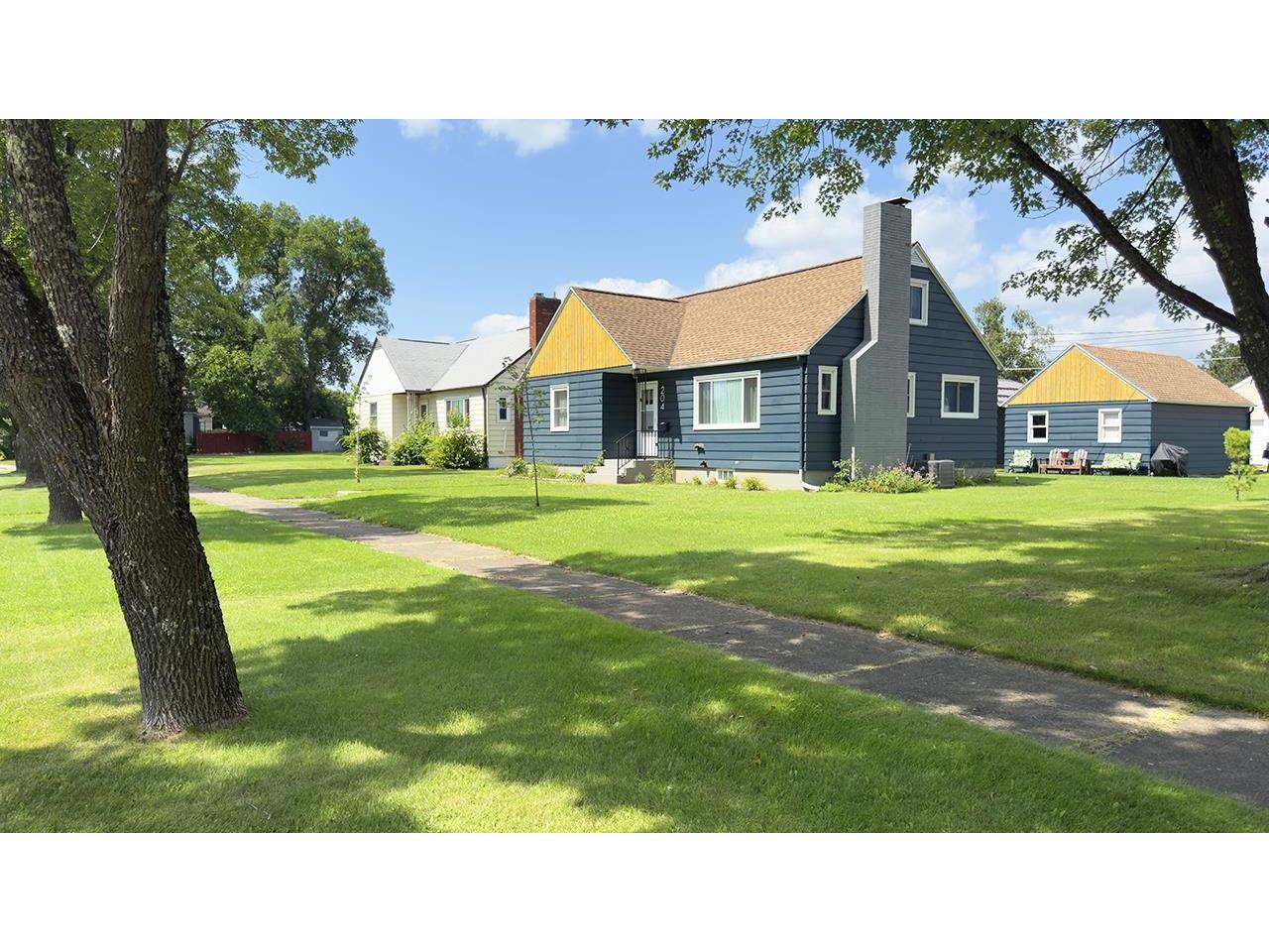 204 E 3rd Ave N Aurora MN 55705 6121488 image1