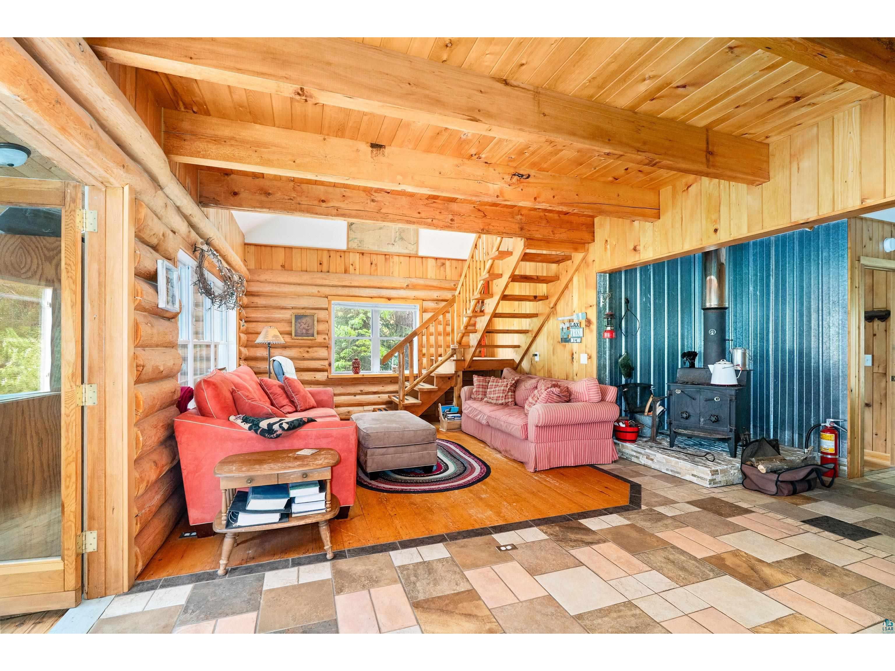 204 E Deeryard Rd Grand Marais MN 55604 - Deeryard 6125024 image5